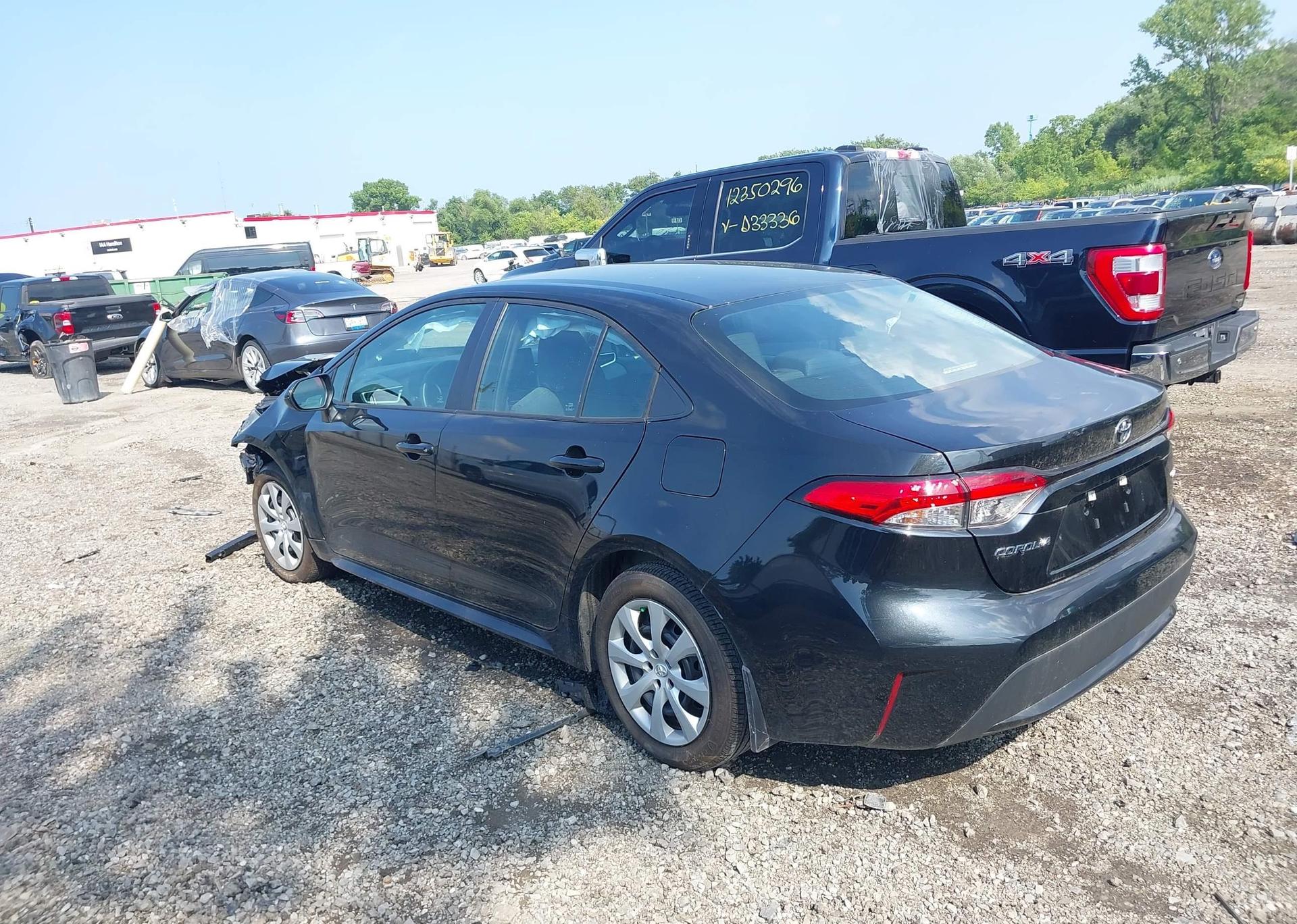 2022 TOYOTA COROLLA LE
