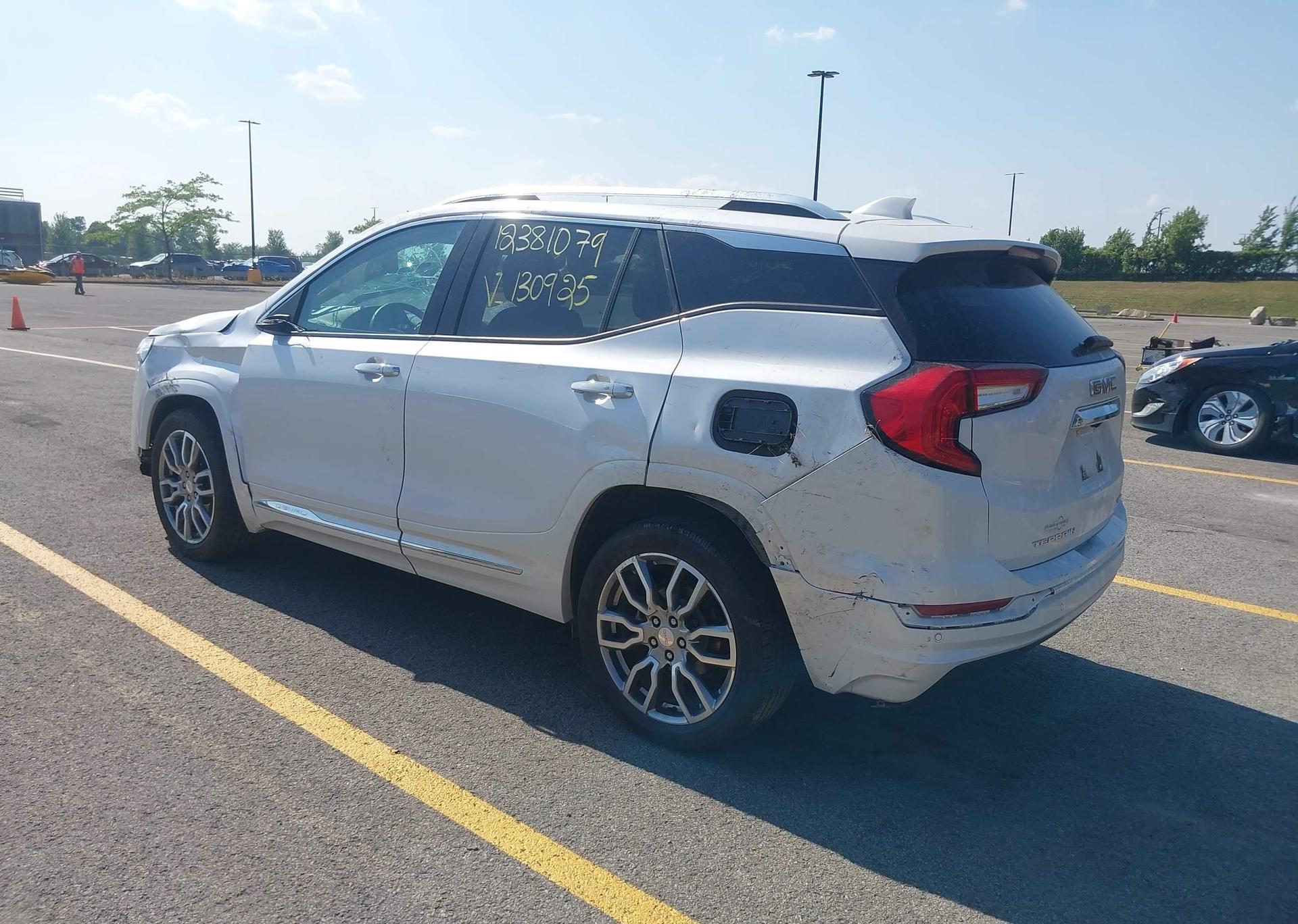2024 GMC TERRAIN DENALI