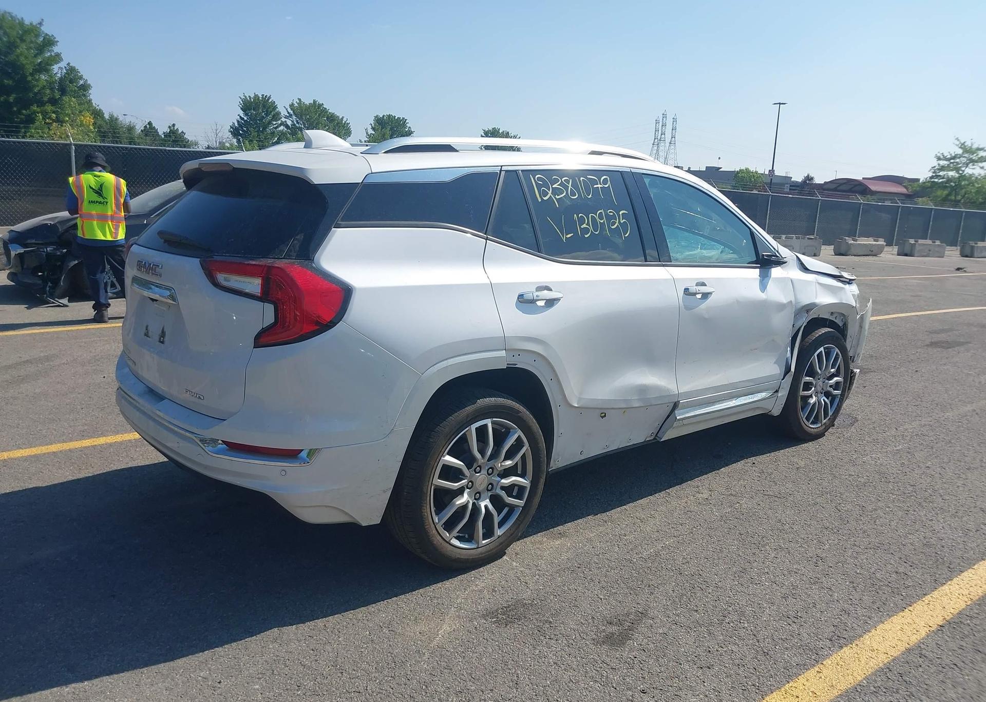 2024 GMC TERRAIN DENALI