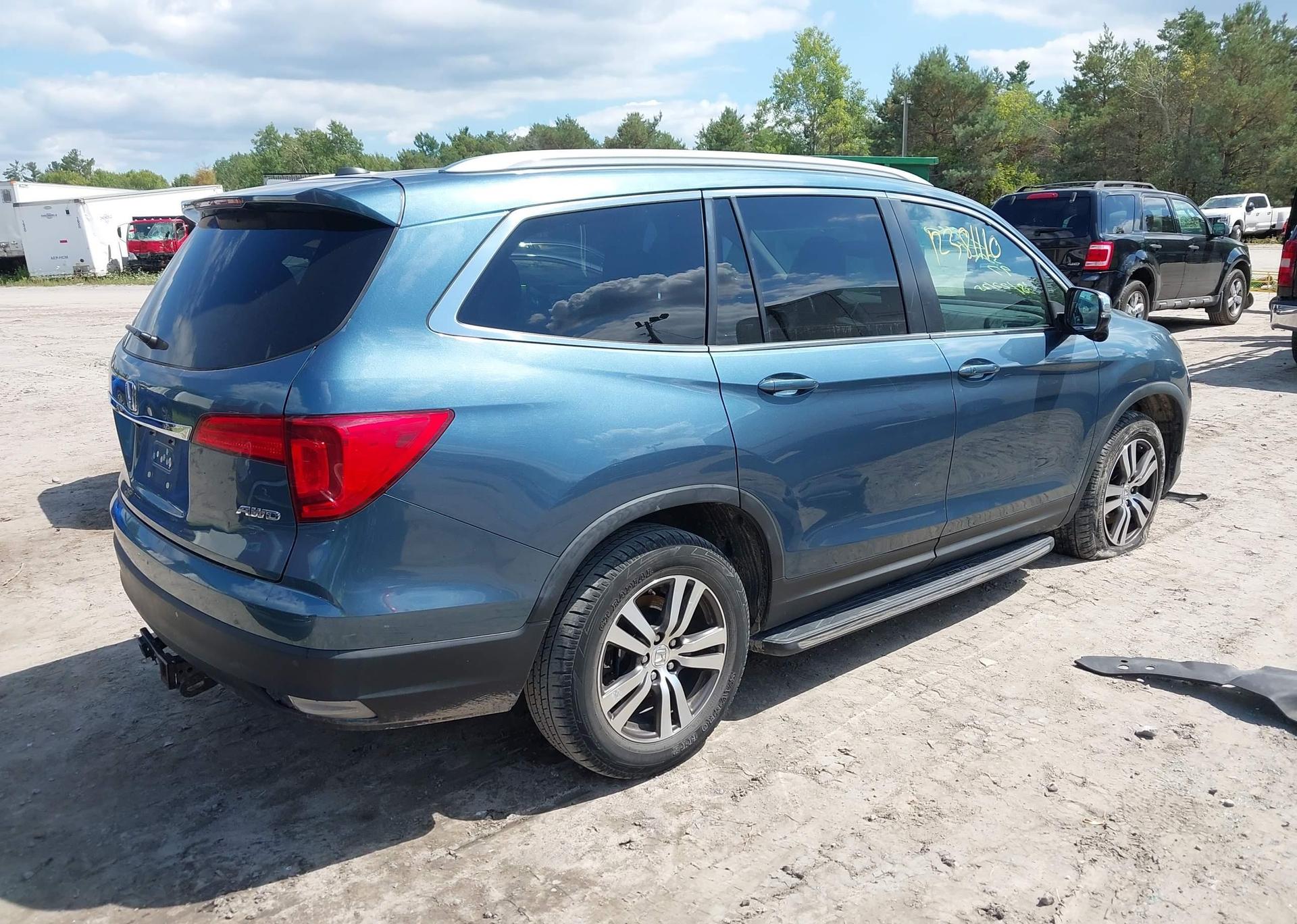 2016 HONDA PILOT EXLN