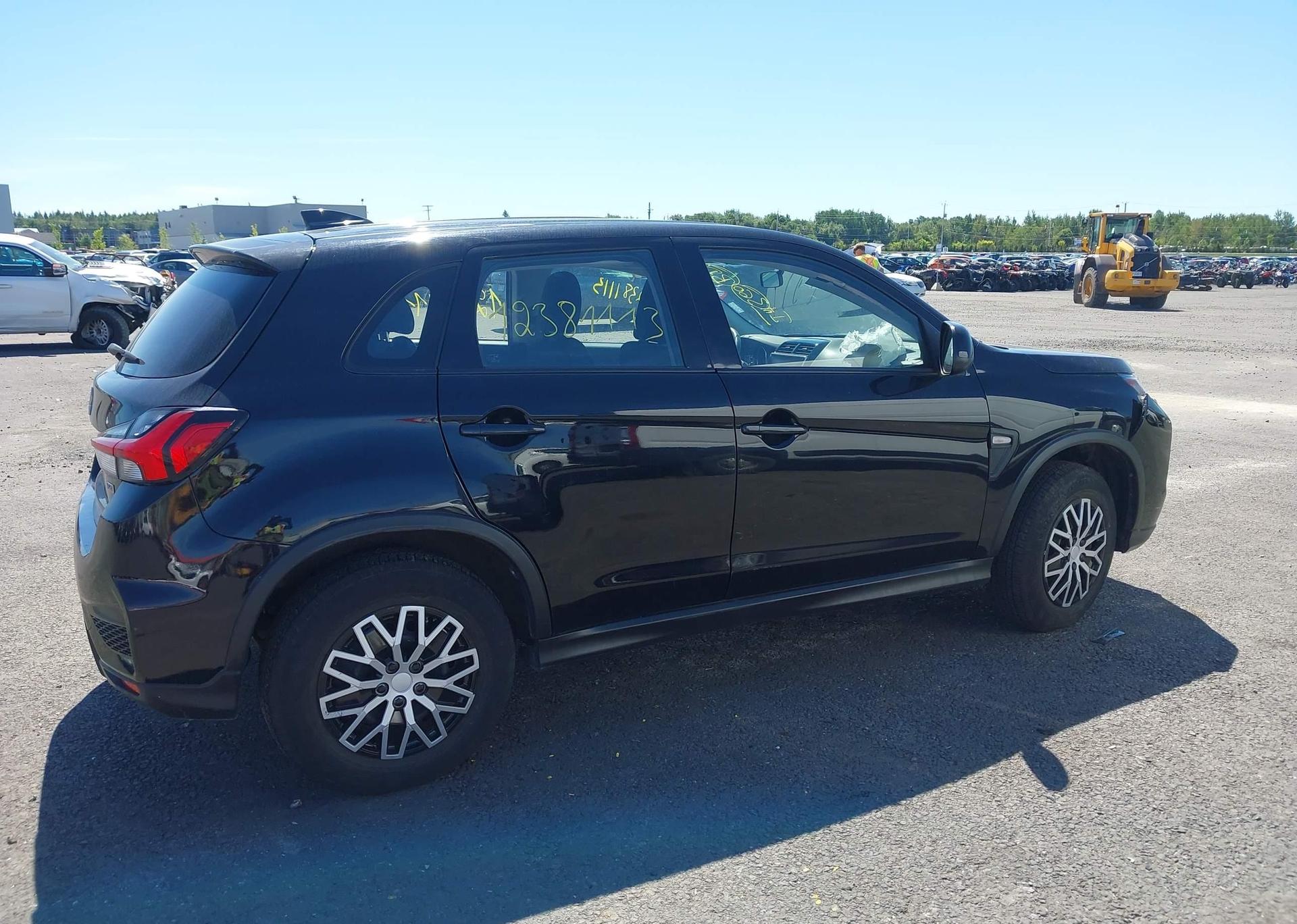 2022 MITSUBISHI RVR ES