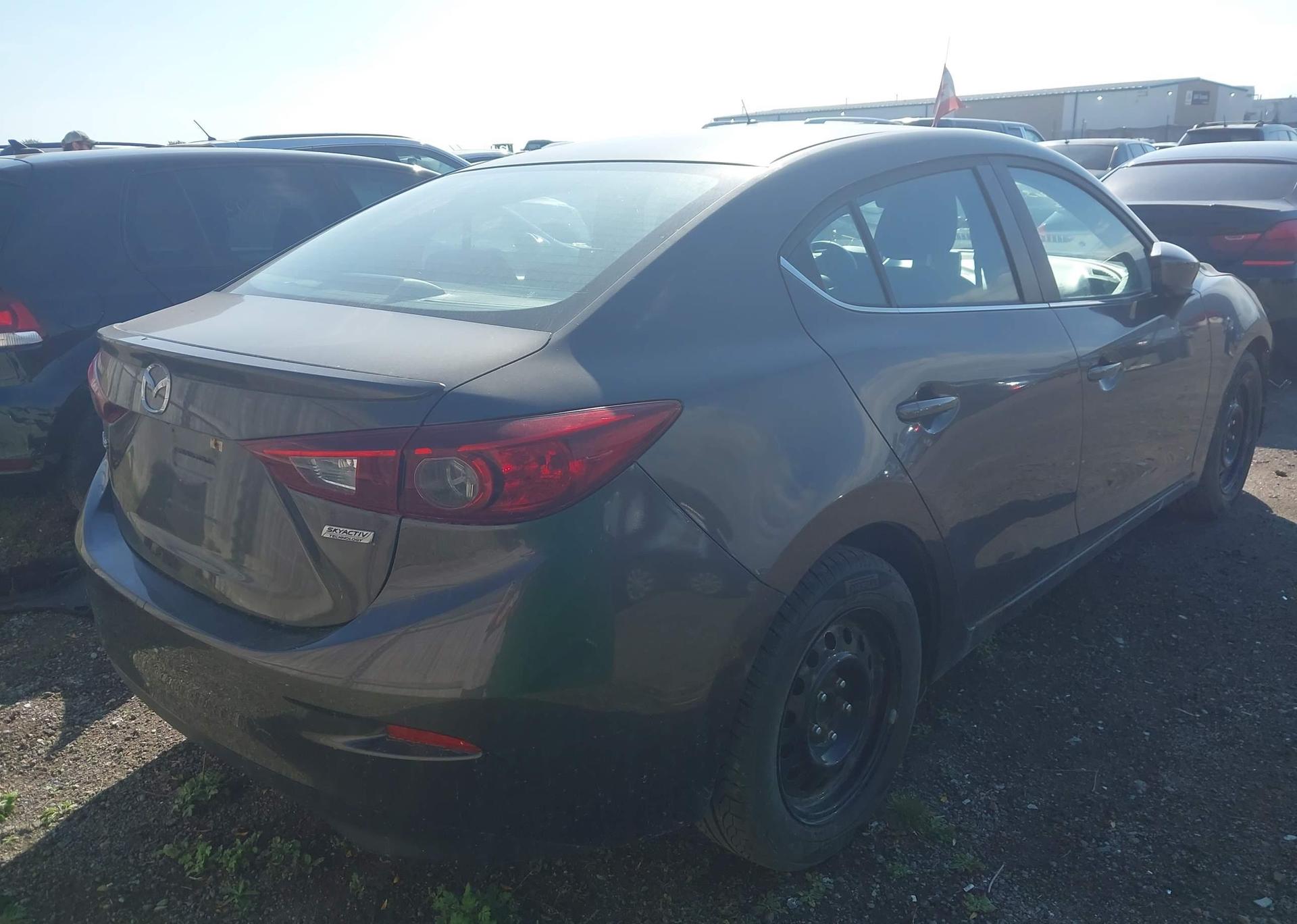 2014 MAZDA MAZDA3 GS-SKY