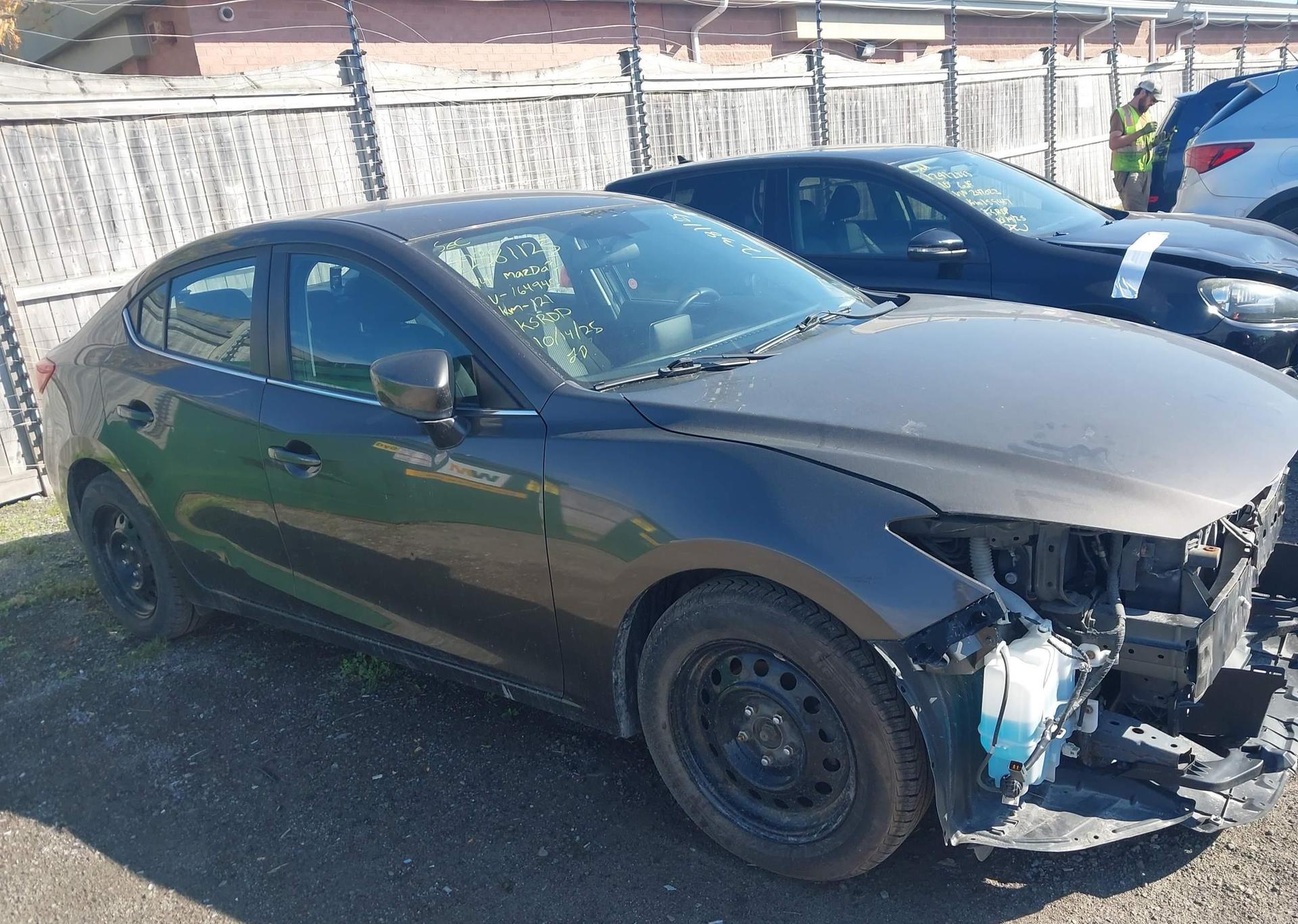 2014 MAZDA MAZDA3 GS-SKY