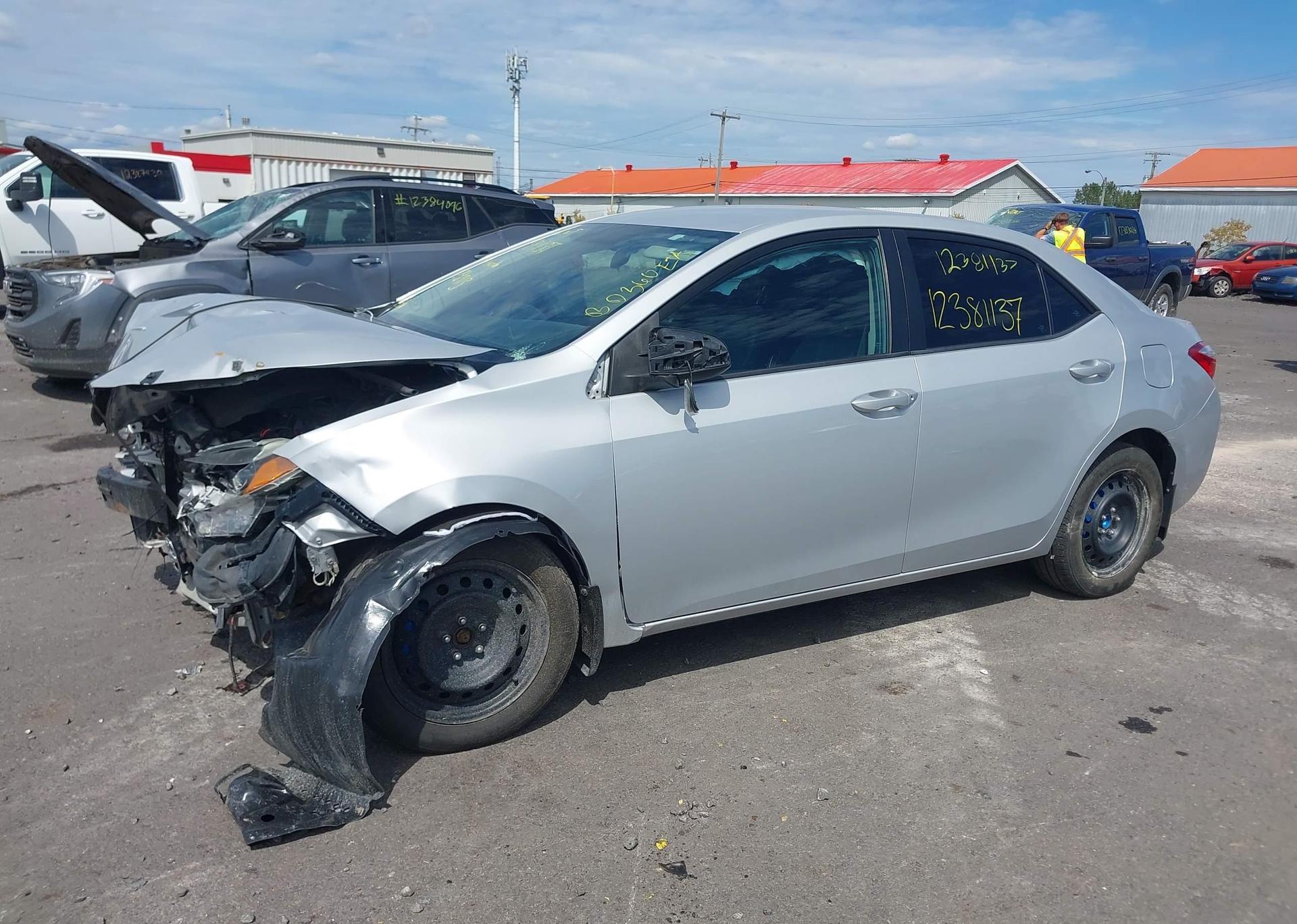 2015 TOYOTA COROLLA L