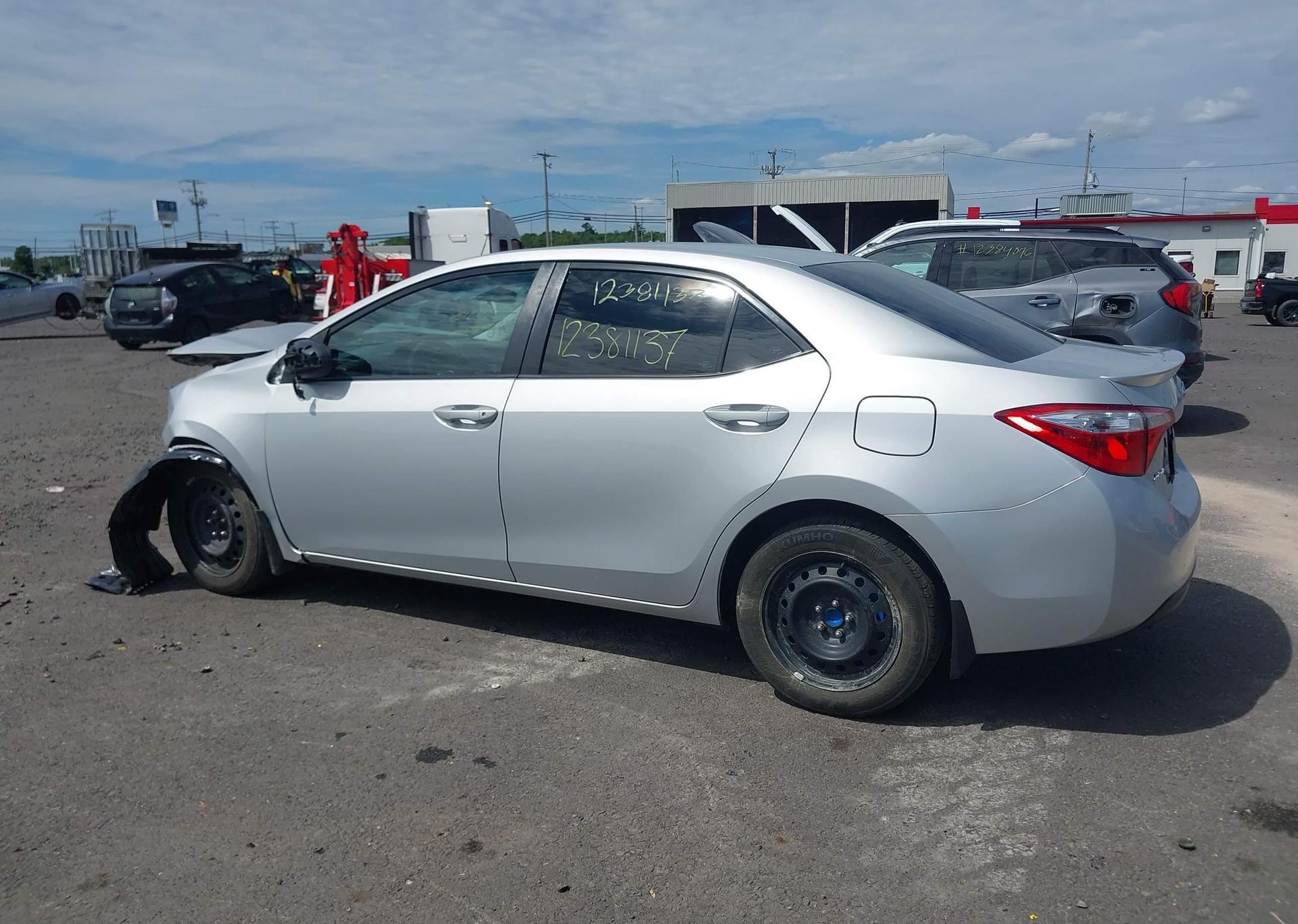 2015 TOYOTA COROLLA L