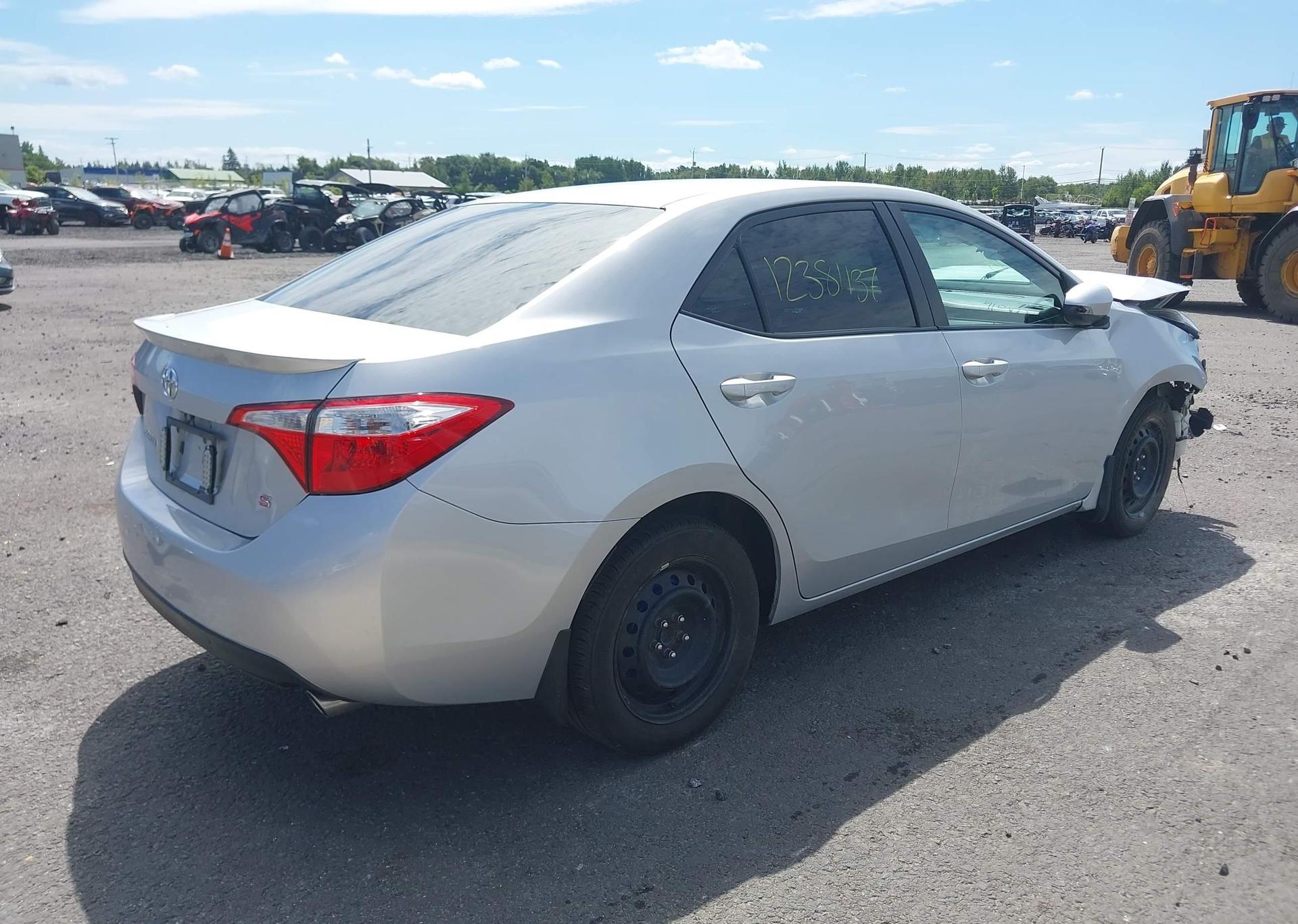 2015 TOYOTA COROLLA L