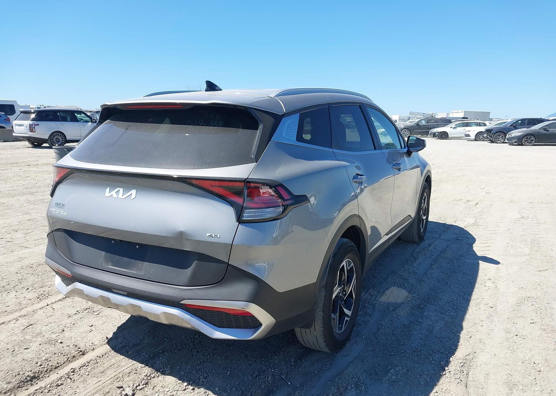 2023 KIA Sportage LX