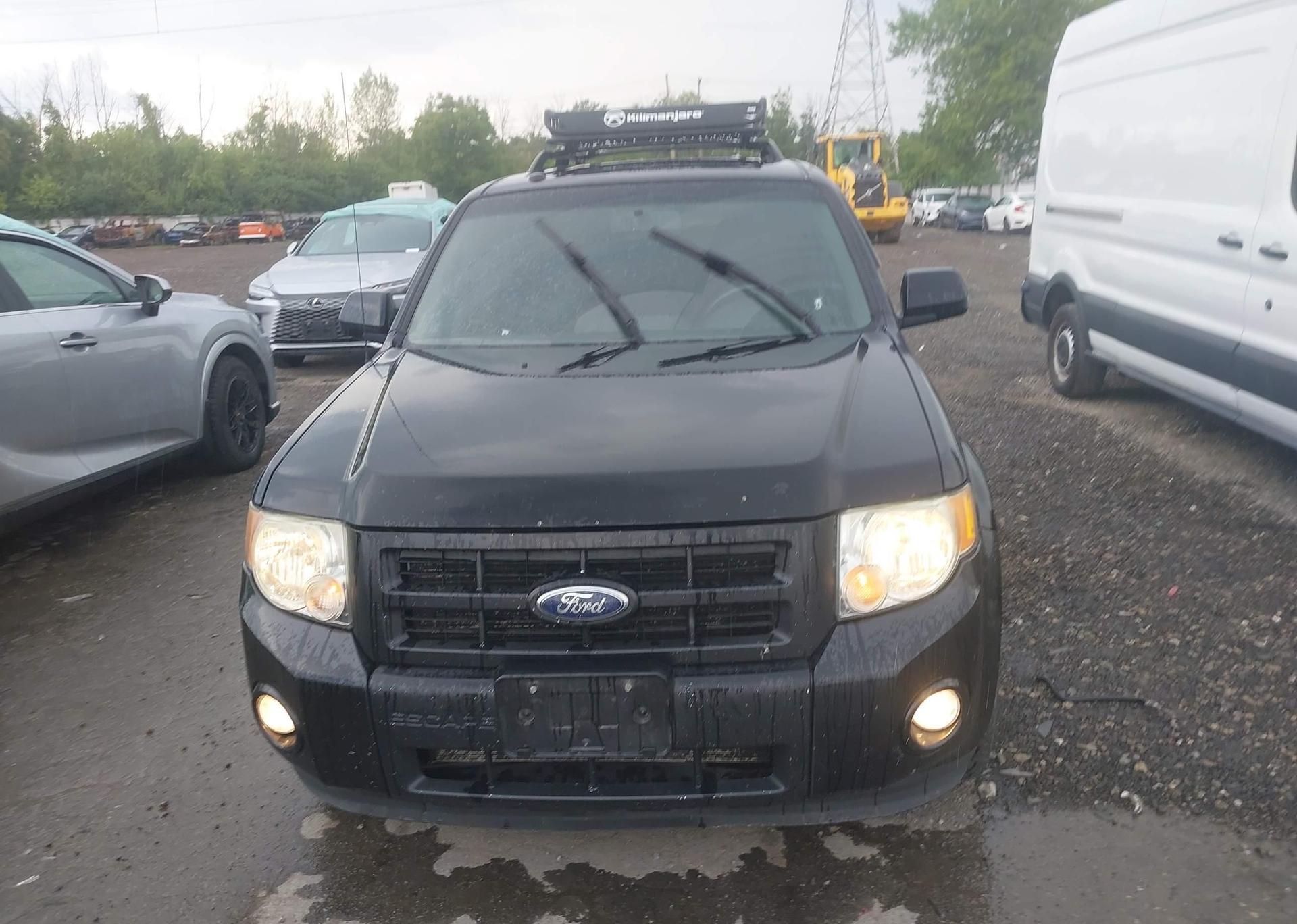 2009 FORD ESCAPE LIMITED
