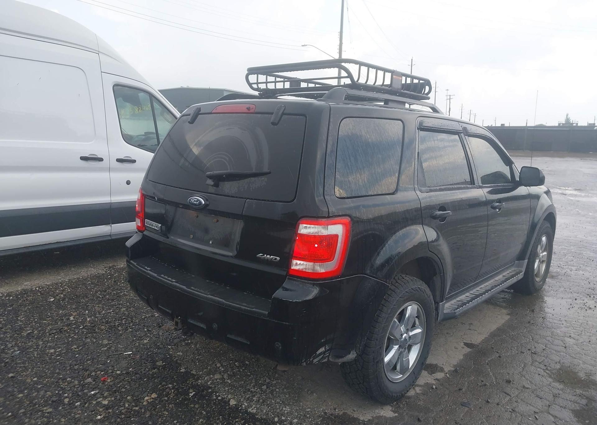 2009 FORD ESCAPE LIMITED
