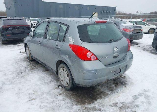 2011 NISSAN VERSA