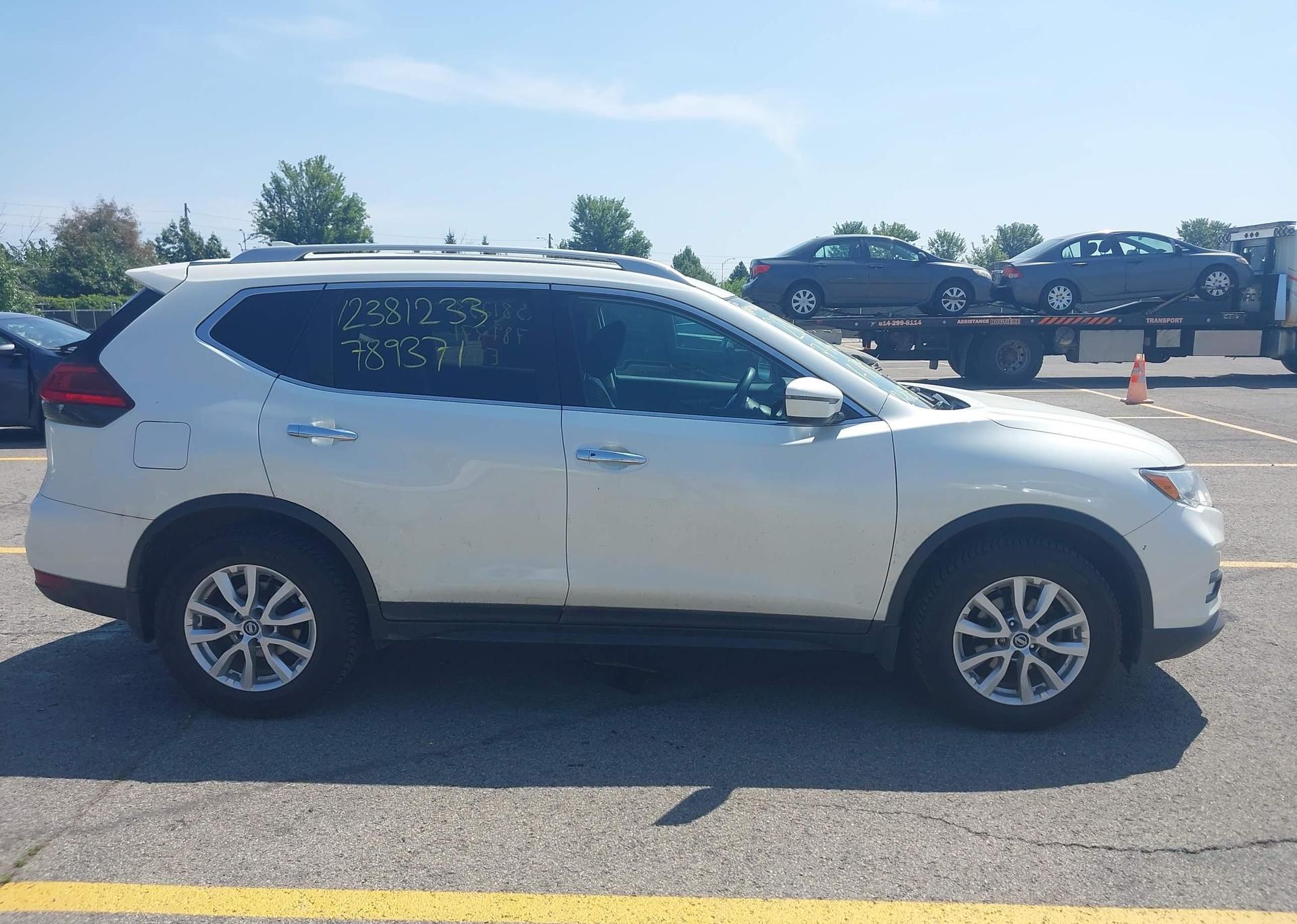 2017 NISSAN ROGUE S