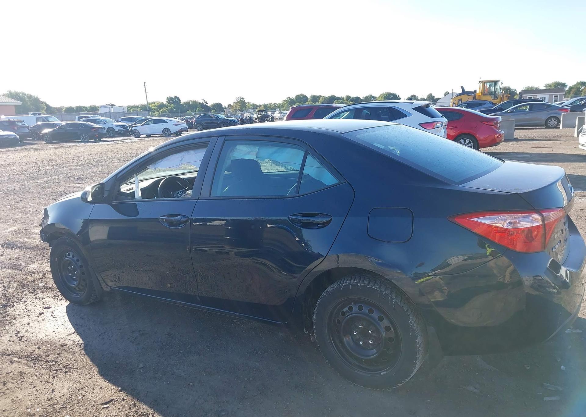 2019 TOYOTA COROLLA LE
