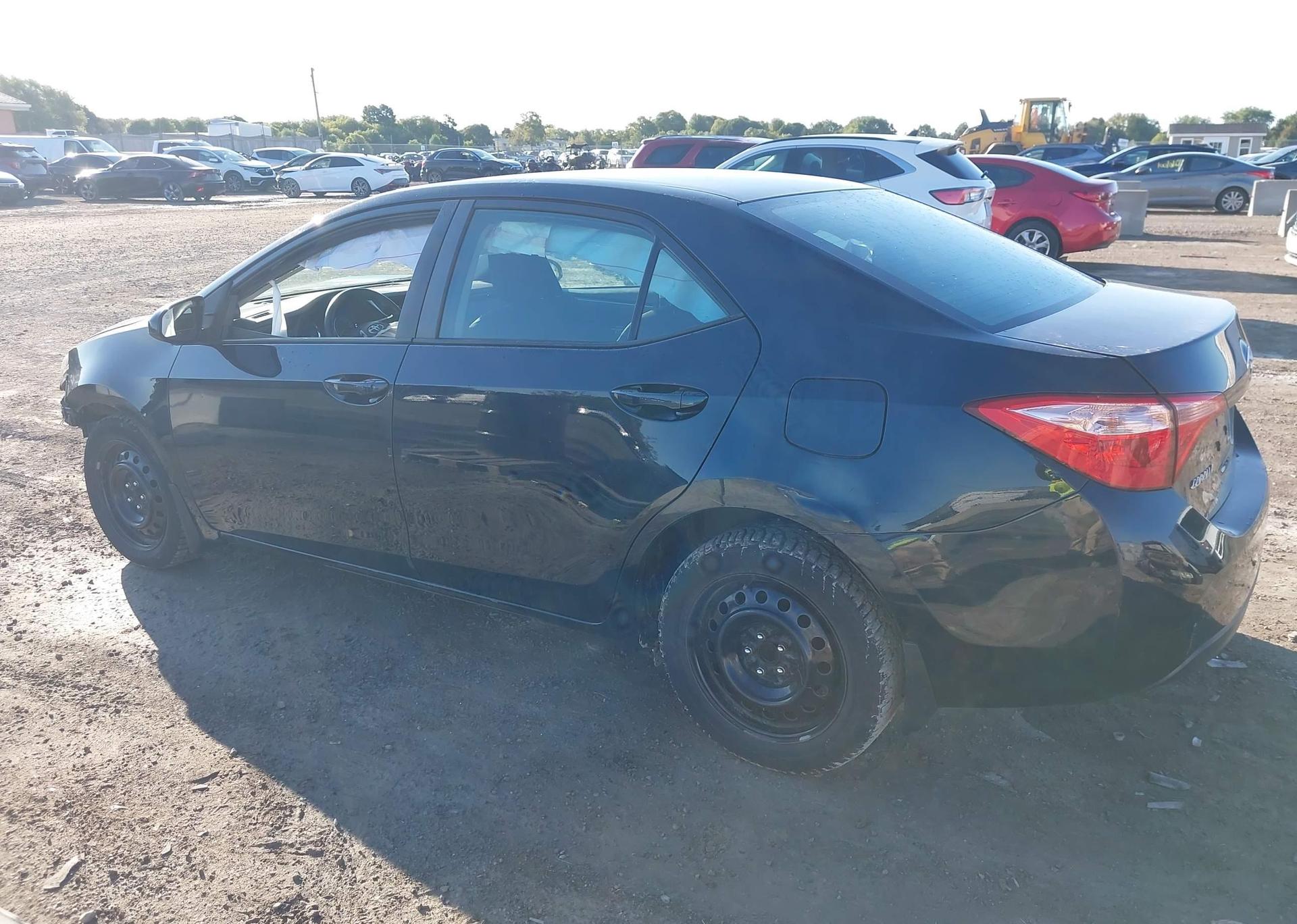 2019 TOYOTA COROLLA LE