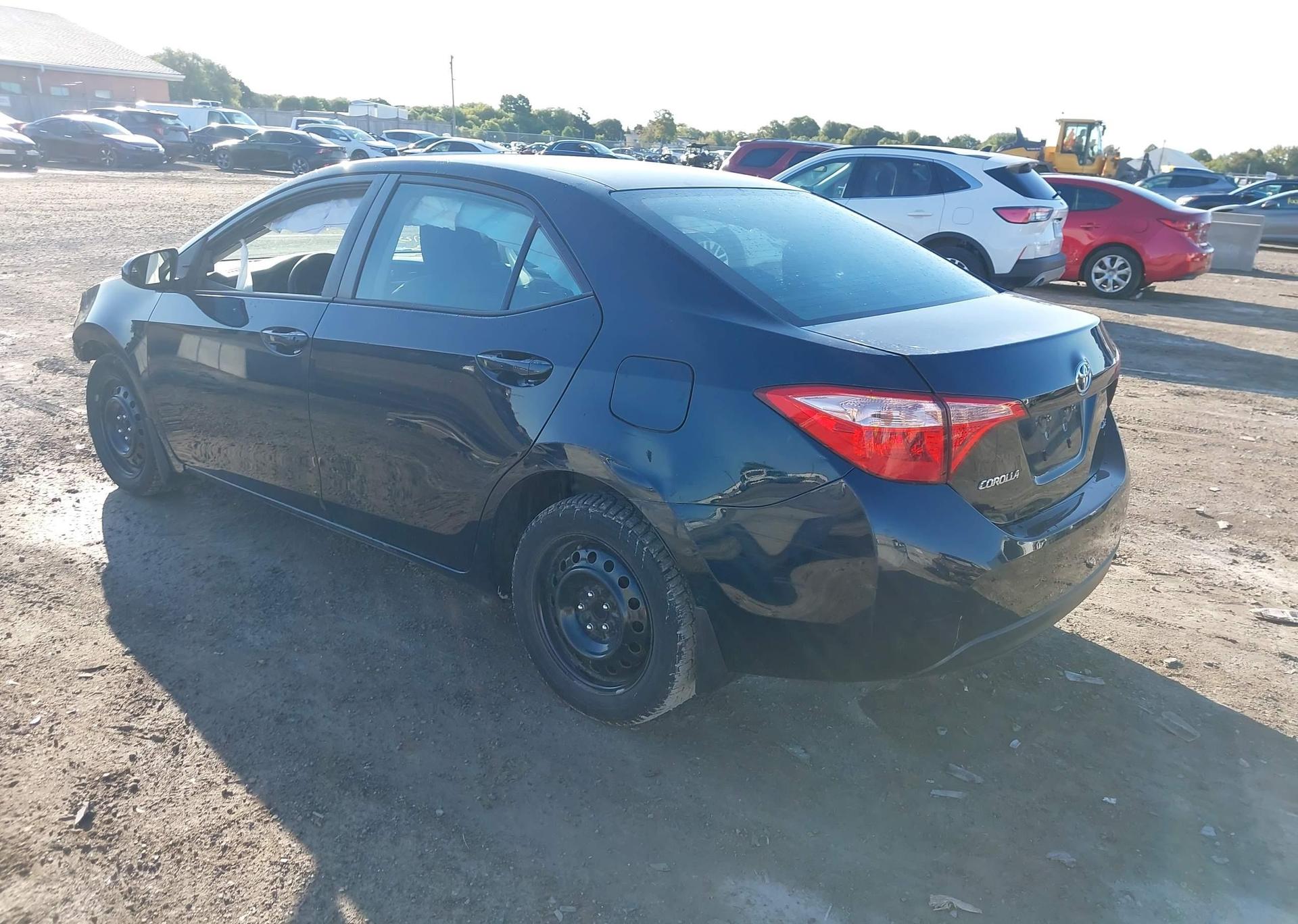 2019 TOYOTA COROLLA LE