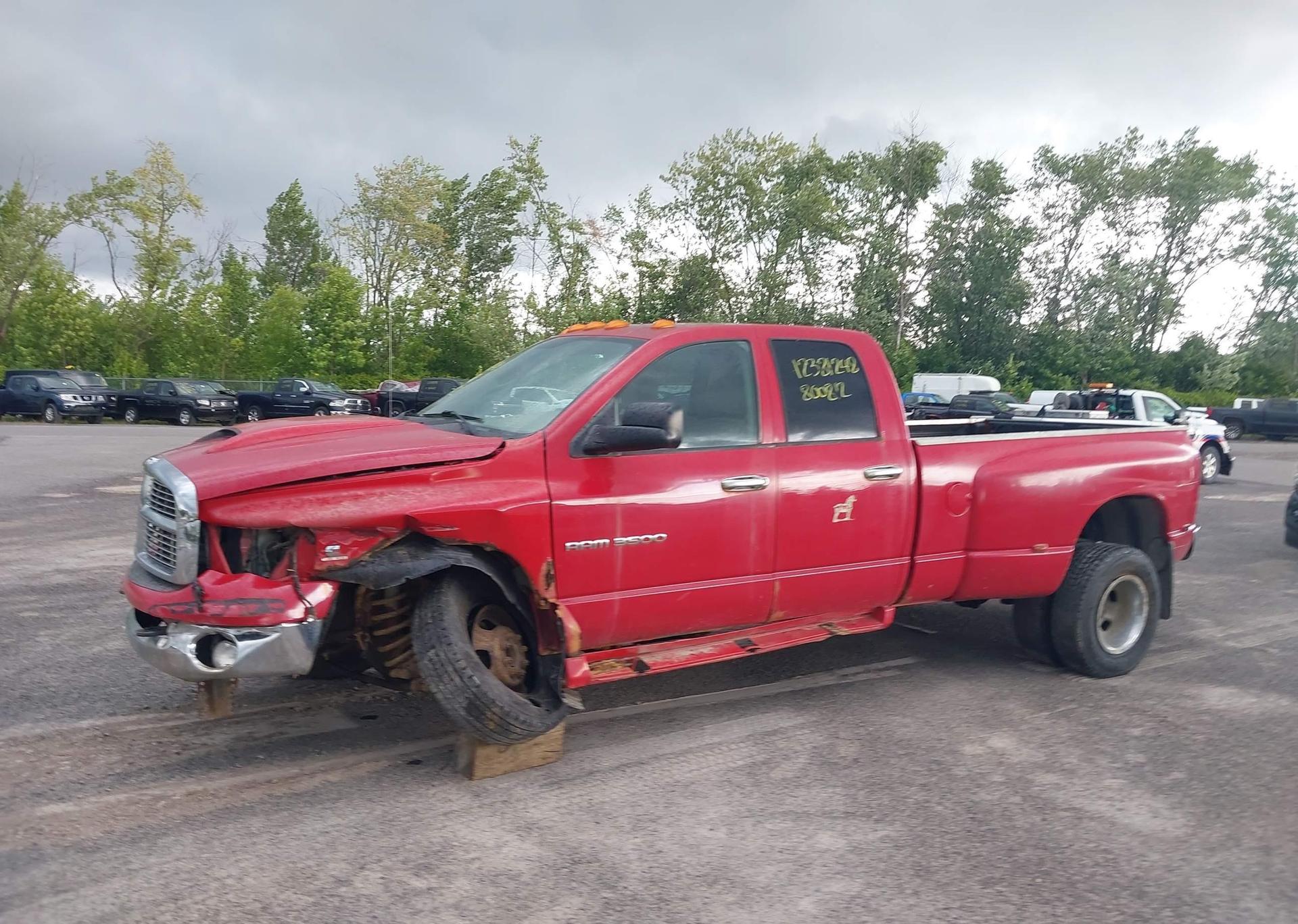 2005 DODGE RAM 3500 ST