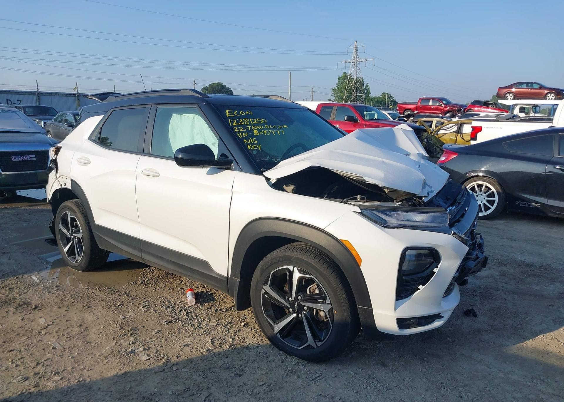 2022 CHEVROLET TRAILBLAZER RS