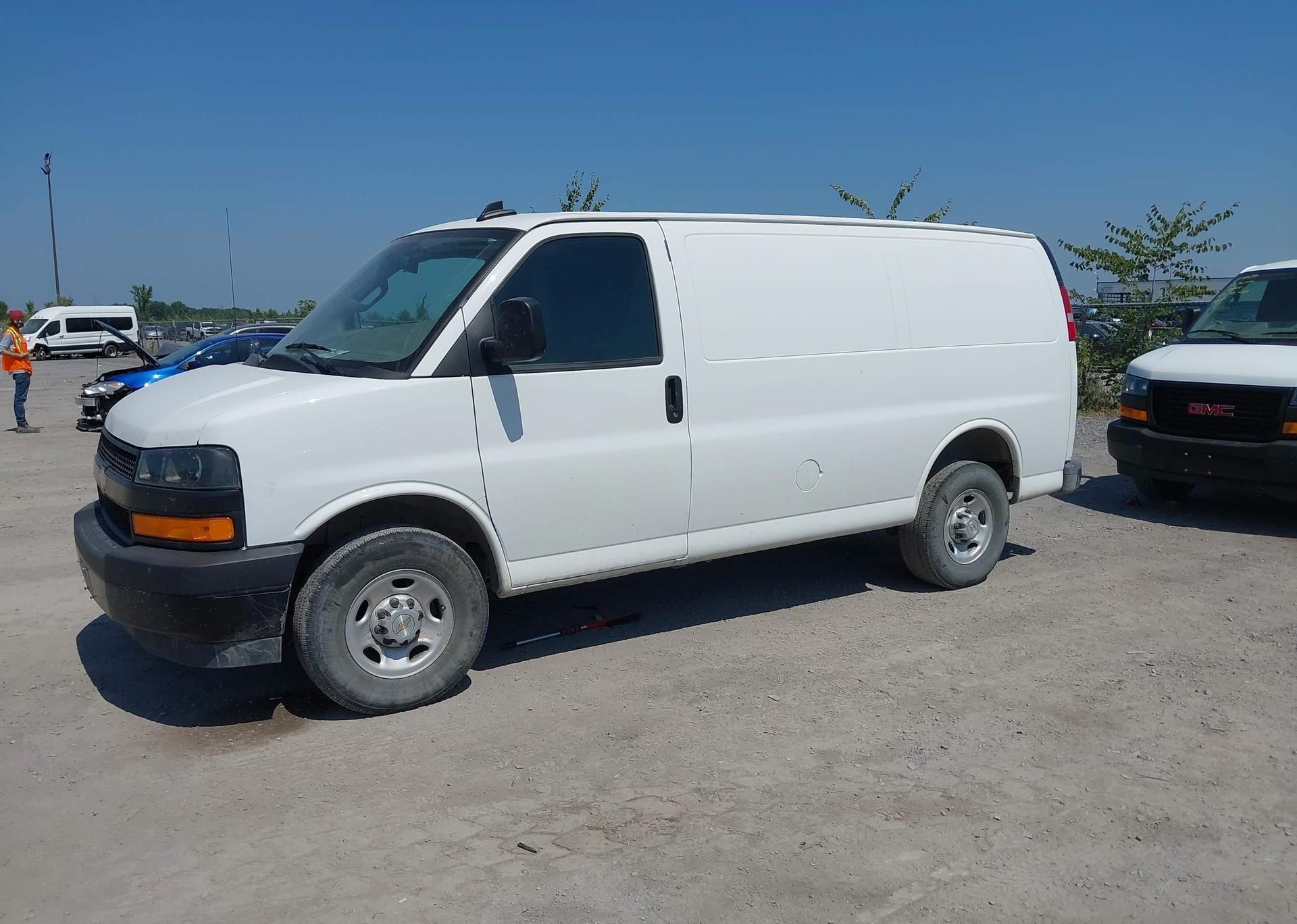 2024 CHEVROLET EXPRESS G2500