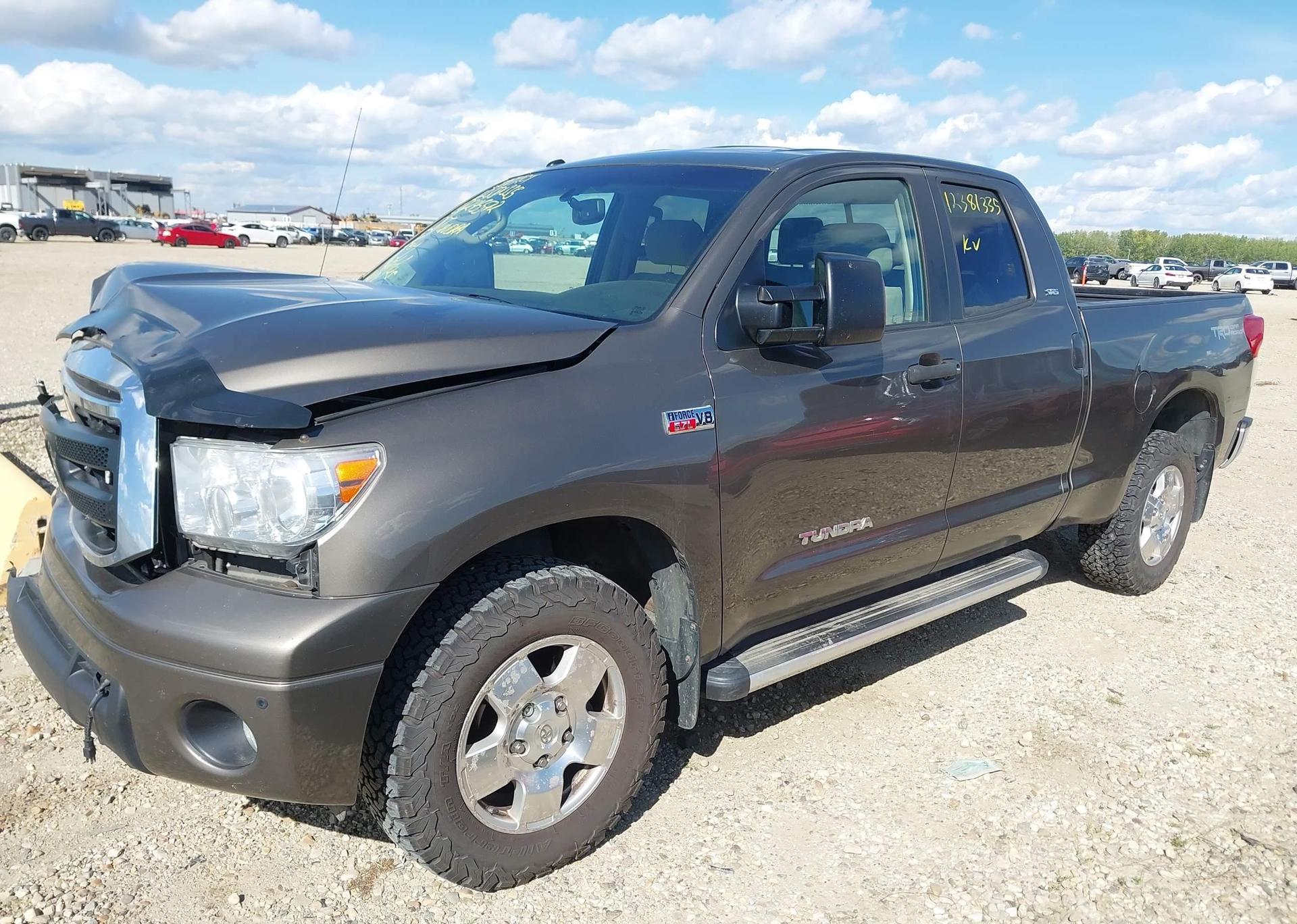 2012 TOYOTA TUNDRA DOUBLE CAB SR5