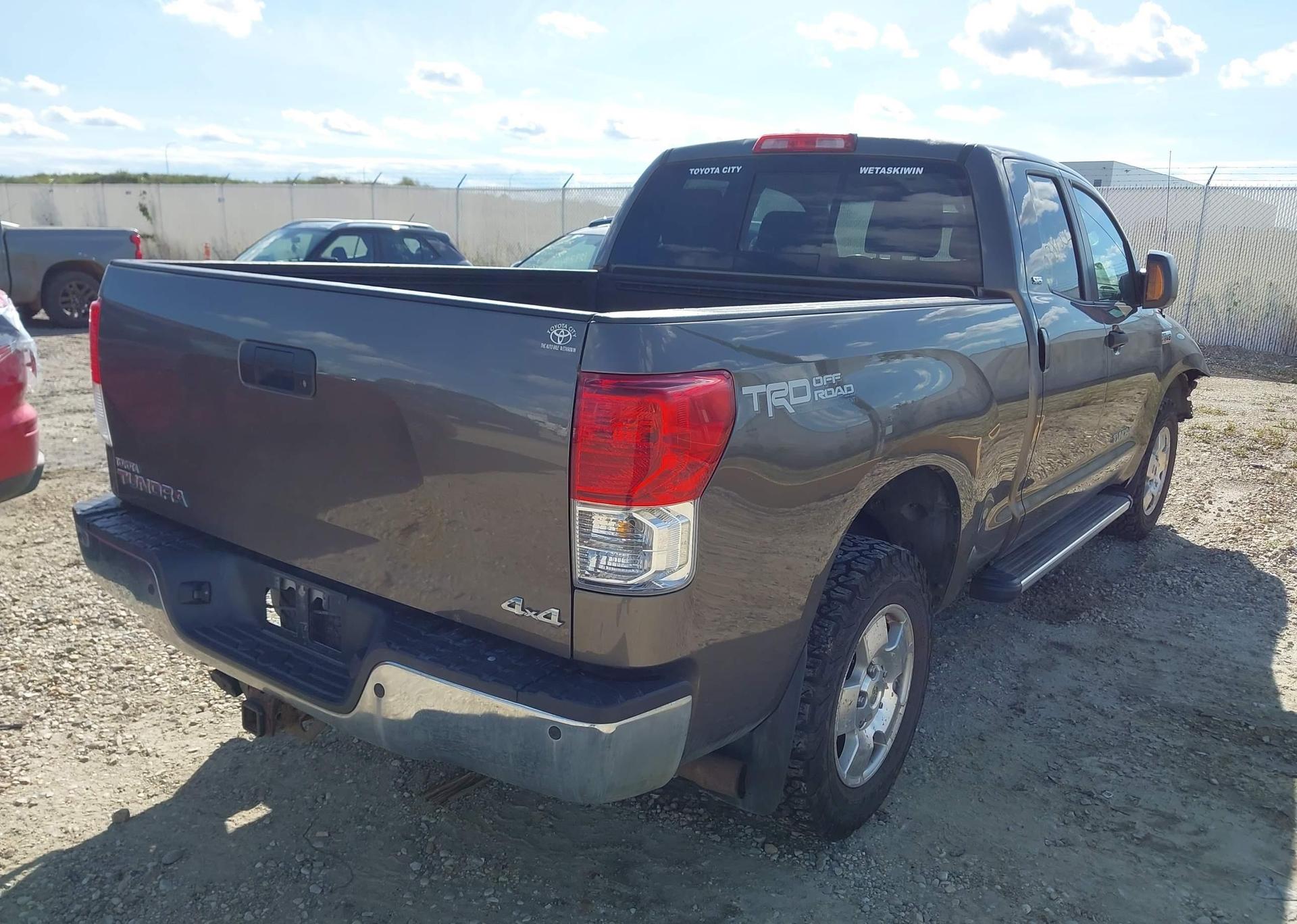 2012 TOYOTA TUNDRA DOUBLE CAB SR5