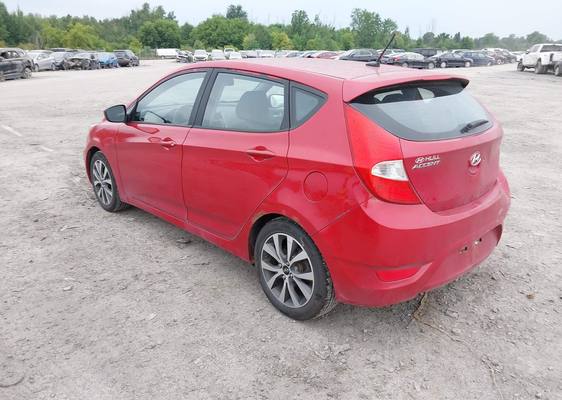 2013 HYUNDAI ACCENT GL