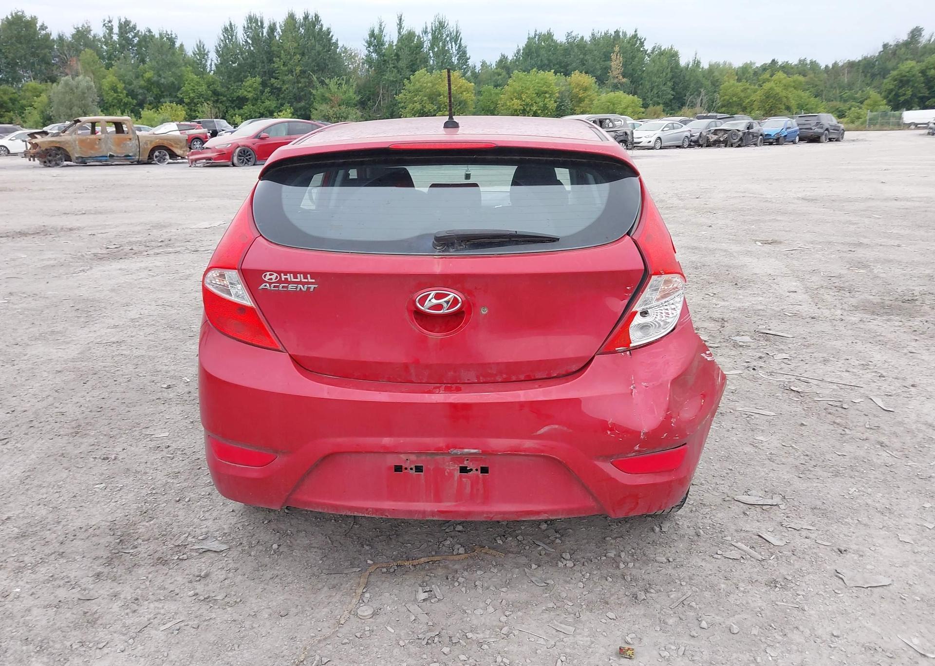 2013 HYUNDAI ACCENT GL
