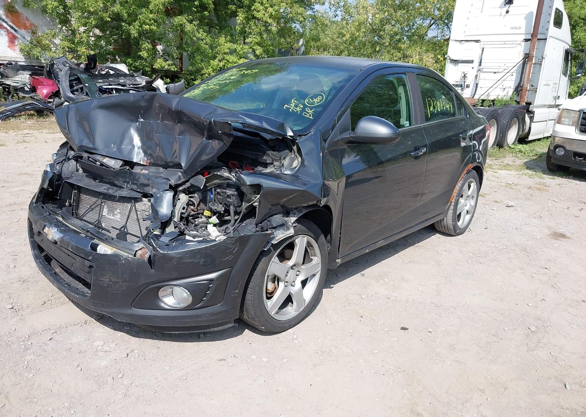 2014 CHEVROLET SONIC LT AUTO