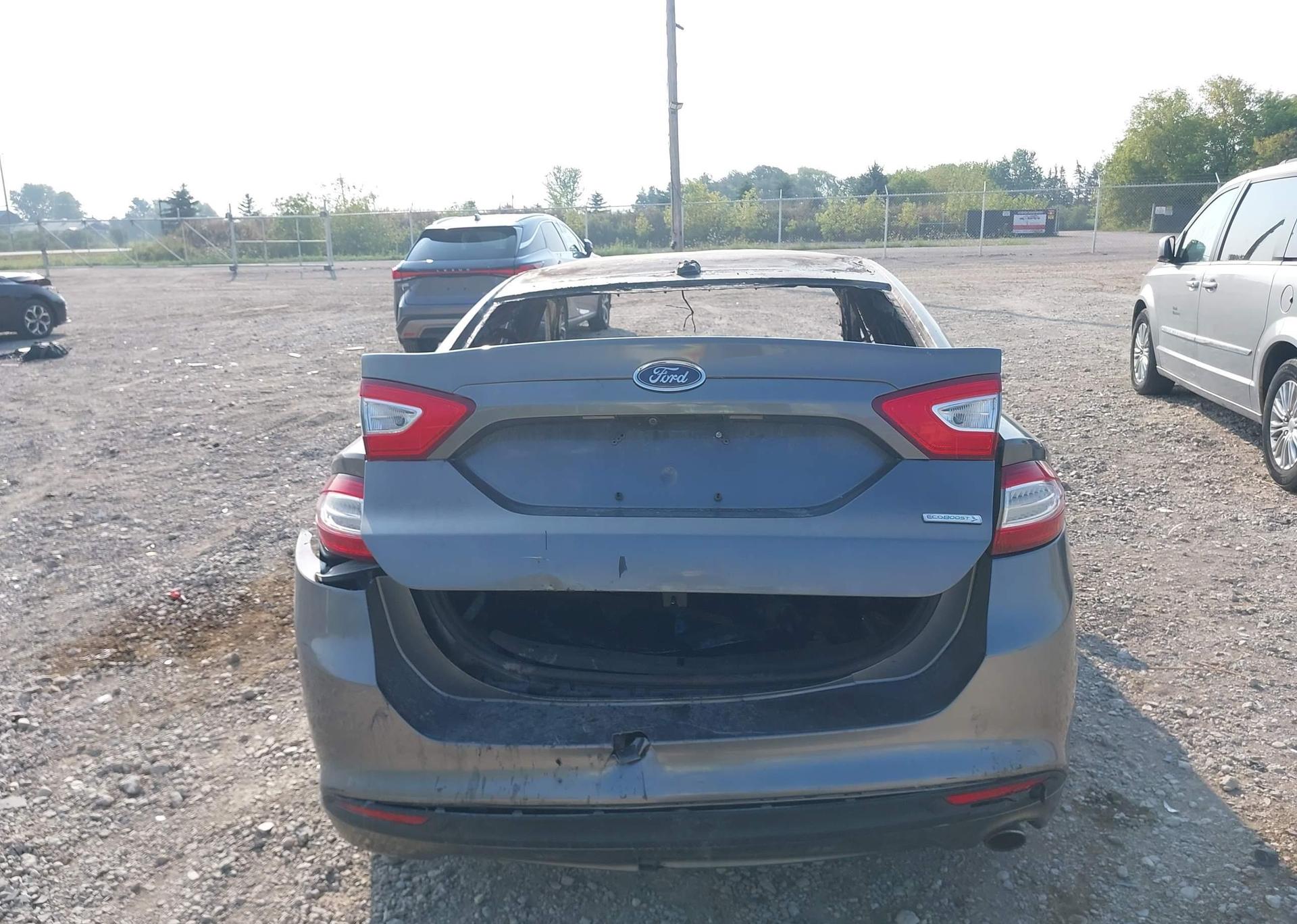 2013 FORD FUSION SE