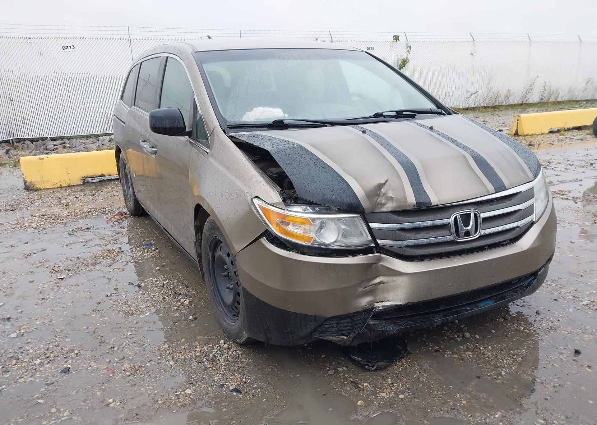 2011 HONDA ODYSSEY EX