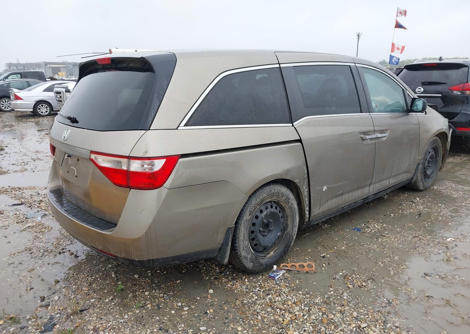 2011 HONDA ODYSSEY EX