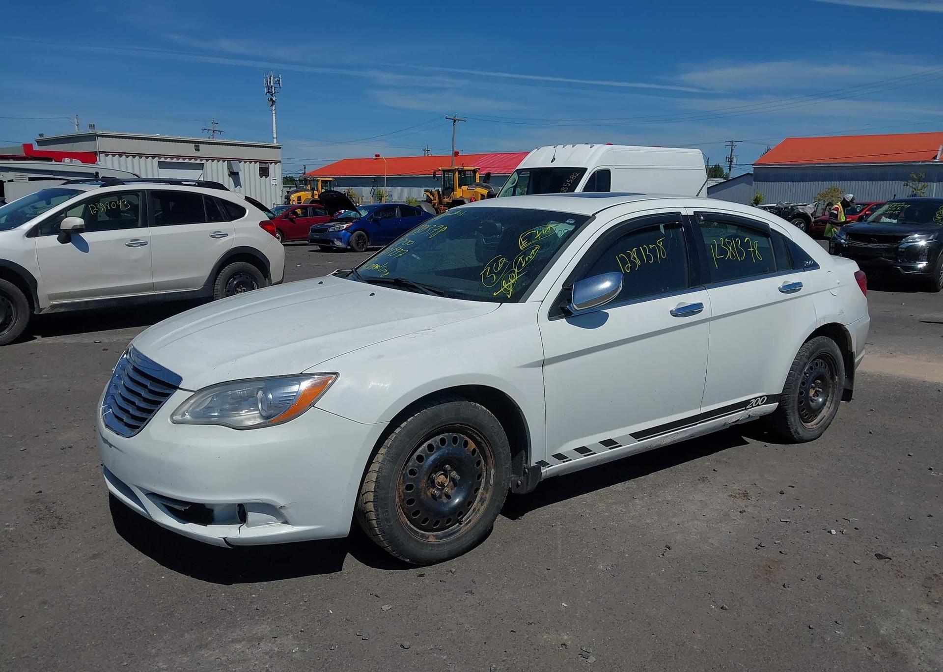 2013 CHRYSLER 200 LIMITED