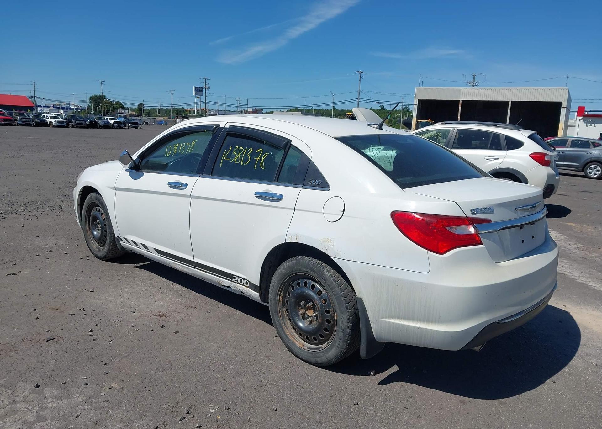 2013 CHRYSLER 200 LIMITED