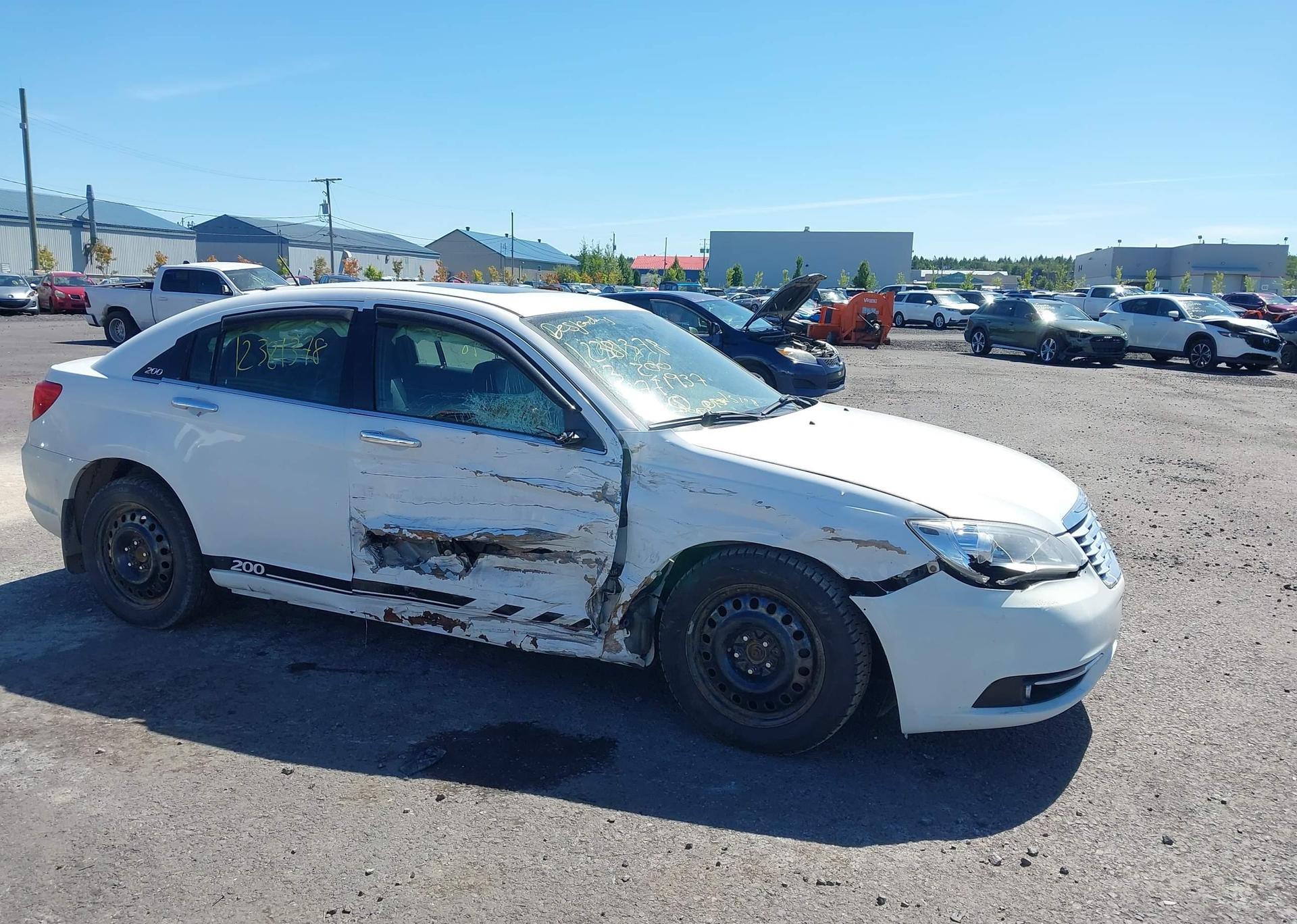 2013 CHRYSLER 200 LIMITED