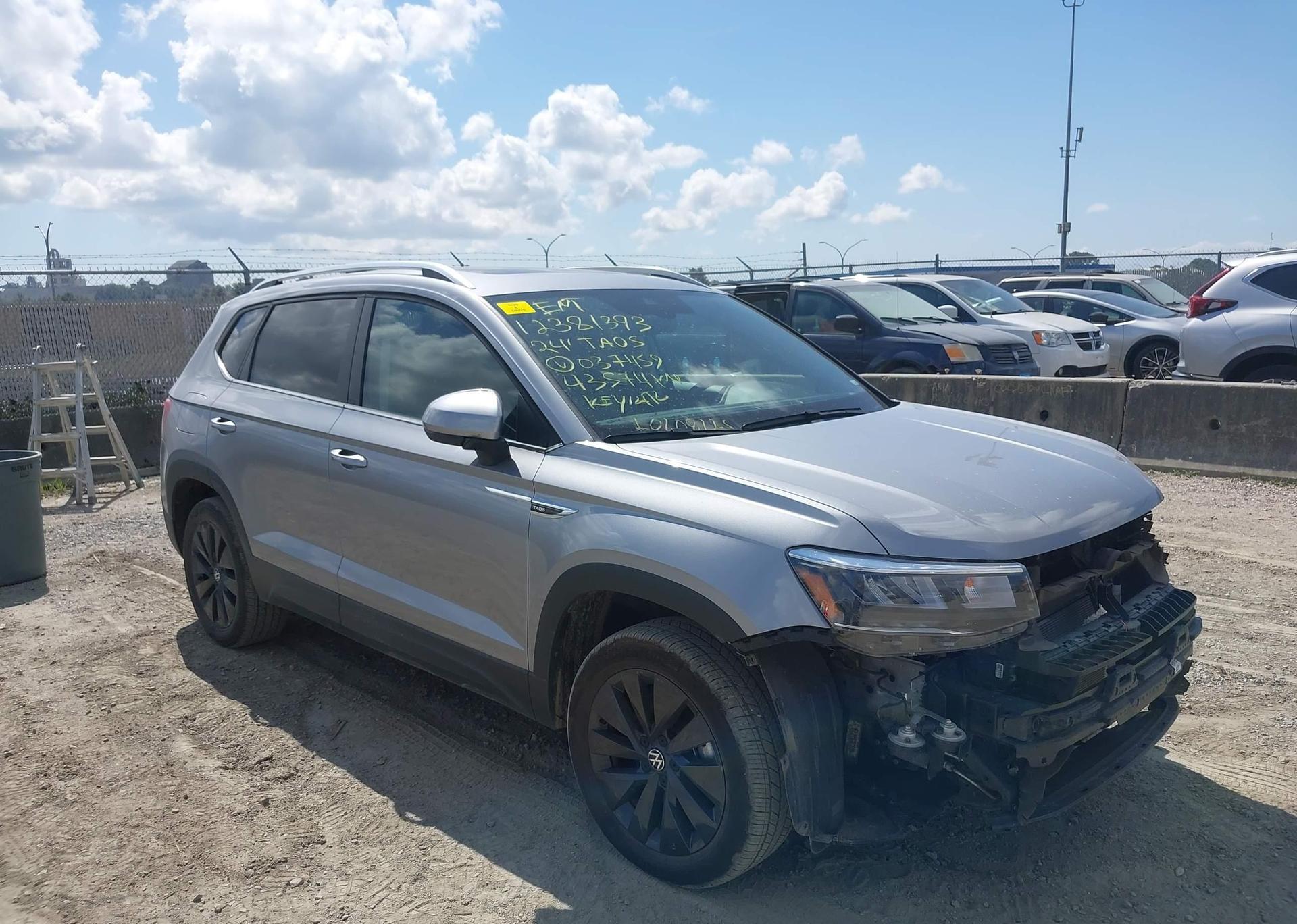 2024 VOLKSWAGEN TAOS SE