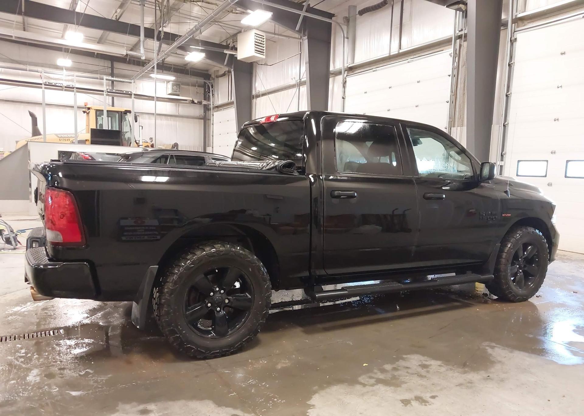 2020 RAM 1500 CLASSIC TRADESMAN