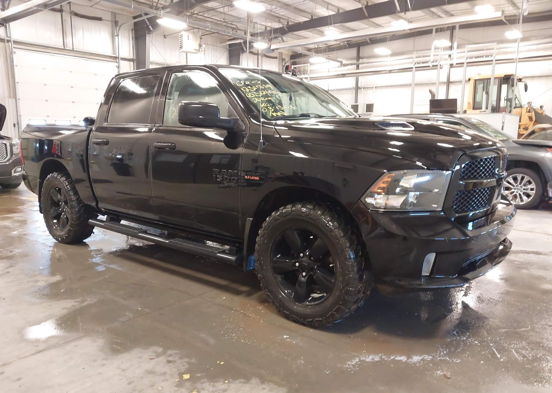 2020 RAM 1500 CLASSIC TRADESMAN