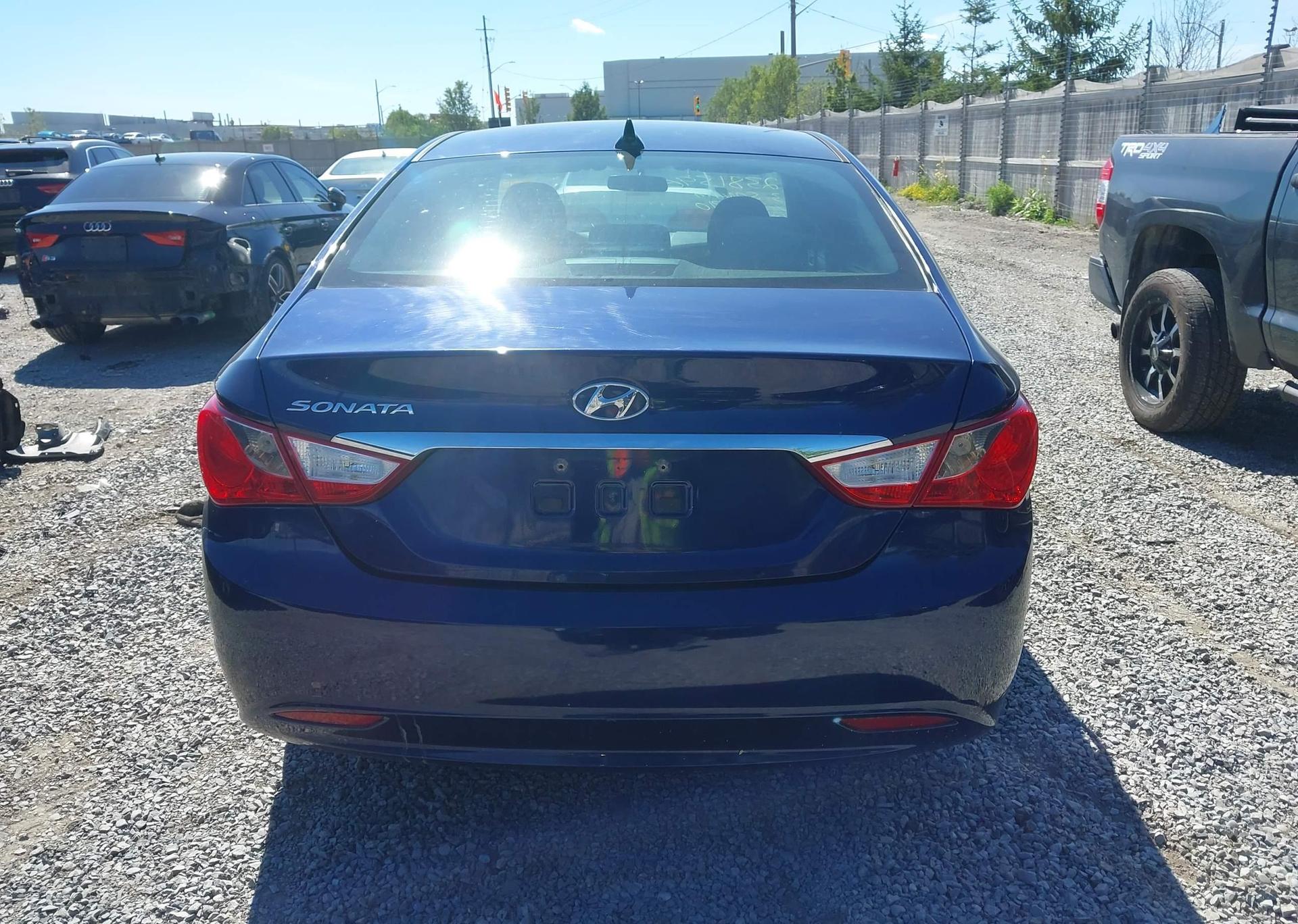 2013 HYUNDAI SONATA GLS