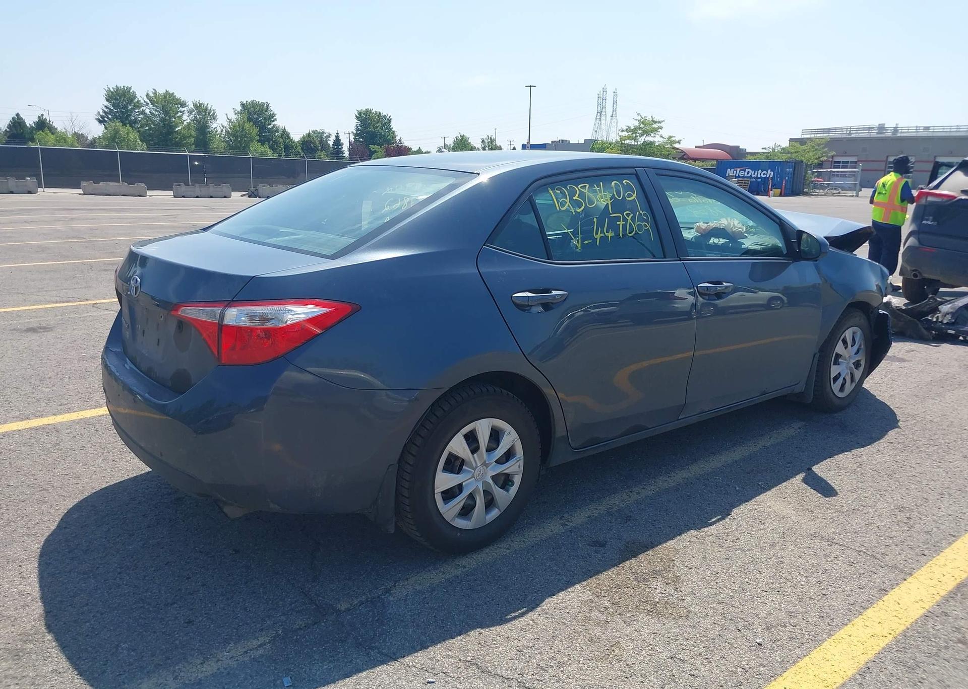 2015 TOYOTA COROLLA CE