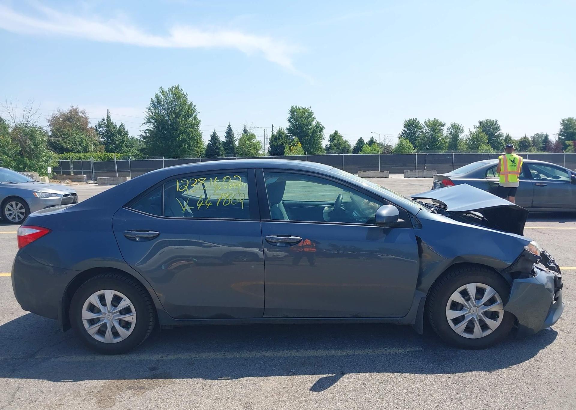 2015 TOYOTA COROLLA CE