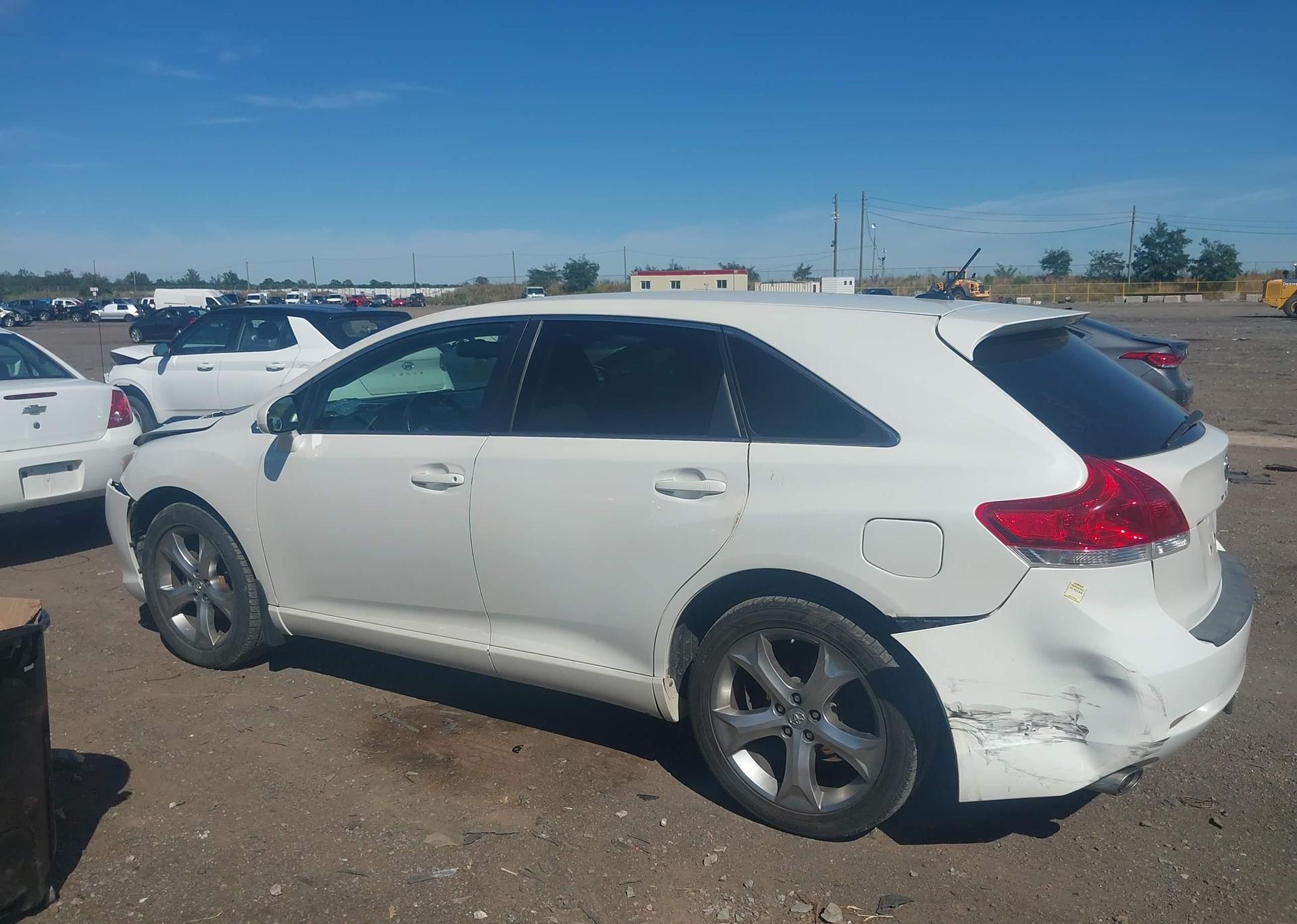 2010 TOYOTA VENZA