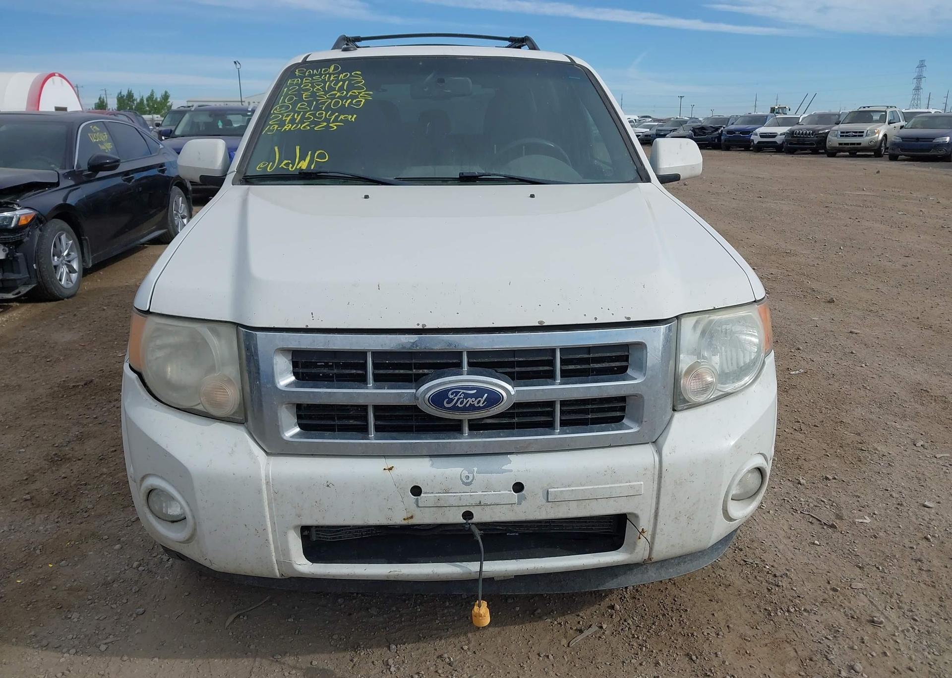 2010 FORD ESCAPE LIMITED