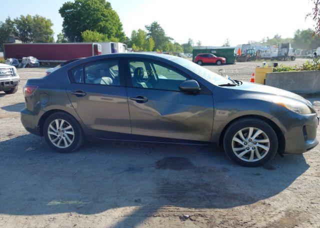 2012 MAZDA 3 I