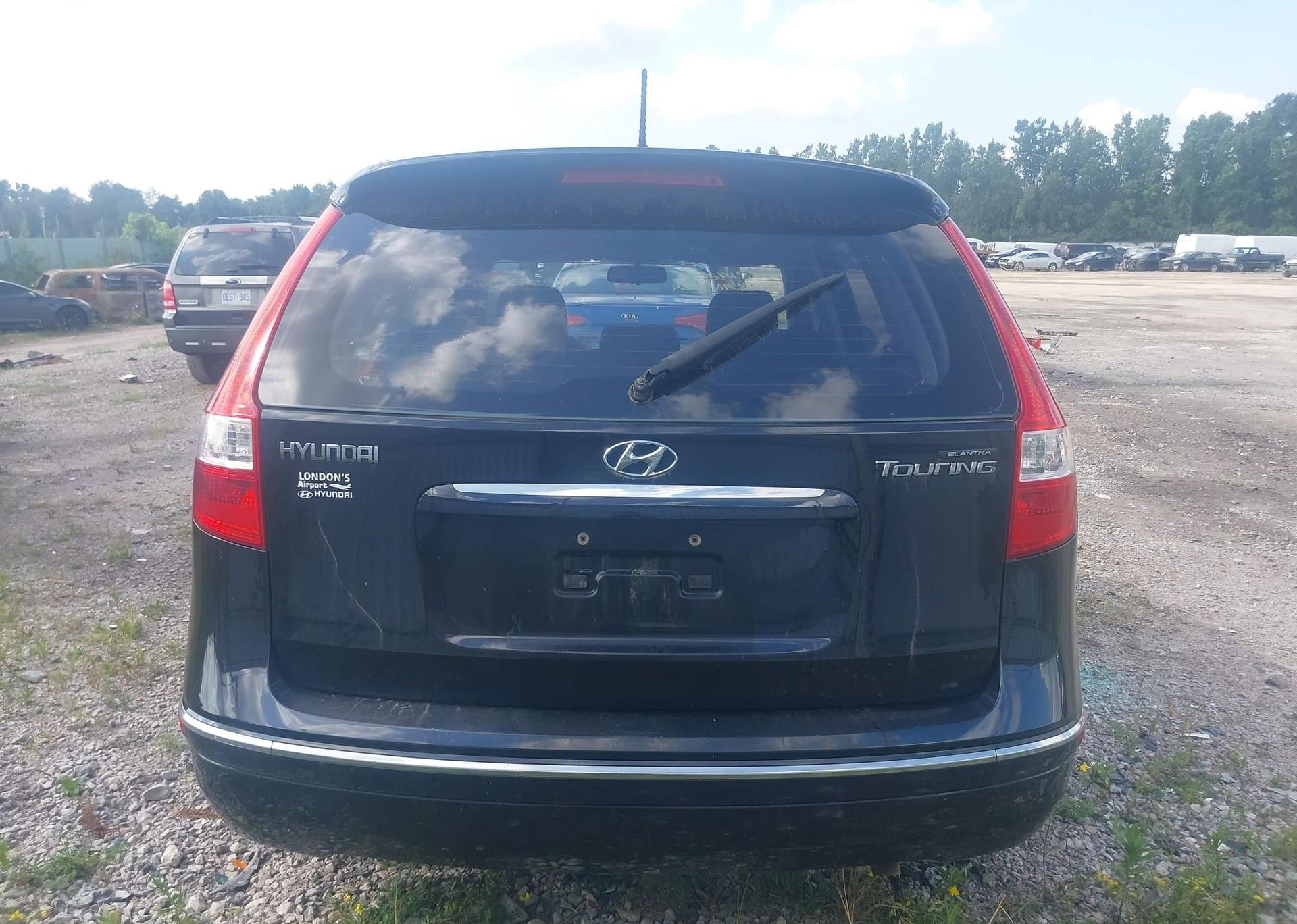2012 HYUNDAI Elantra Touring GLS