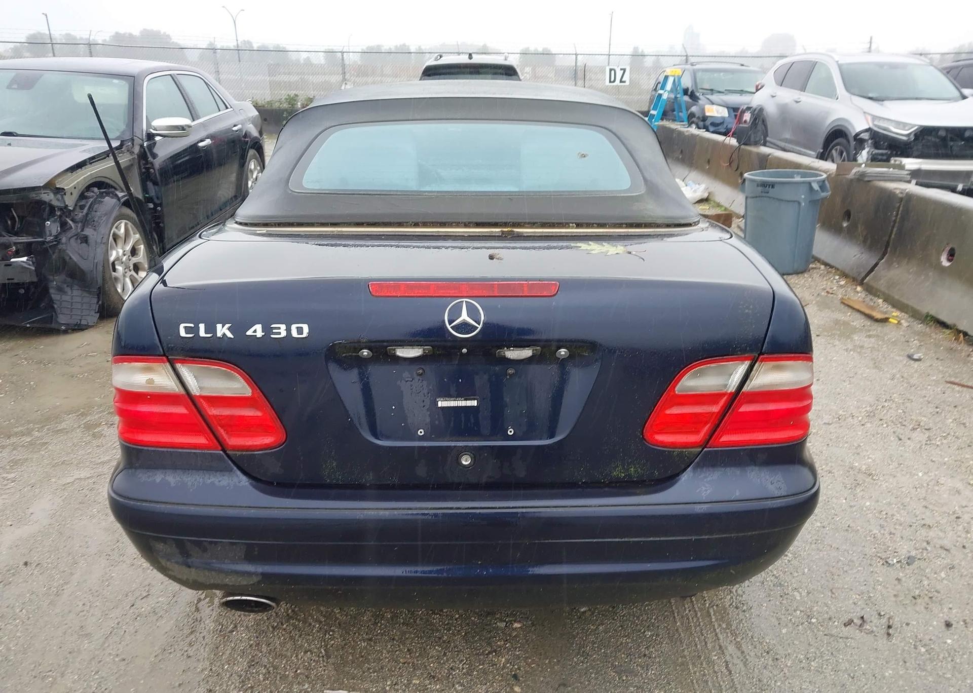 2003 MERCEDES-BENZ CLK 430