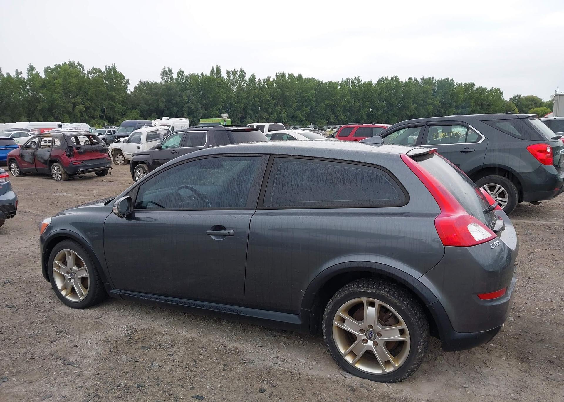 2011 VOLVO C30 T5