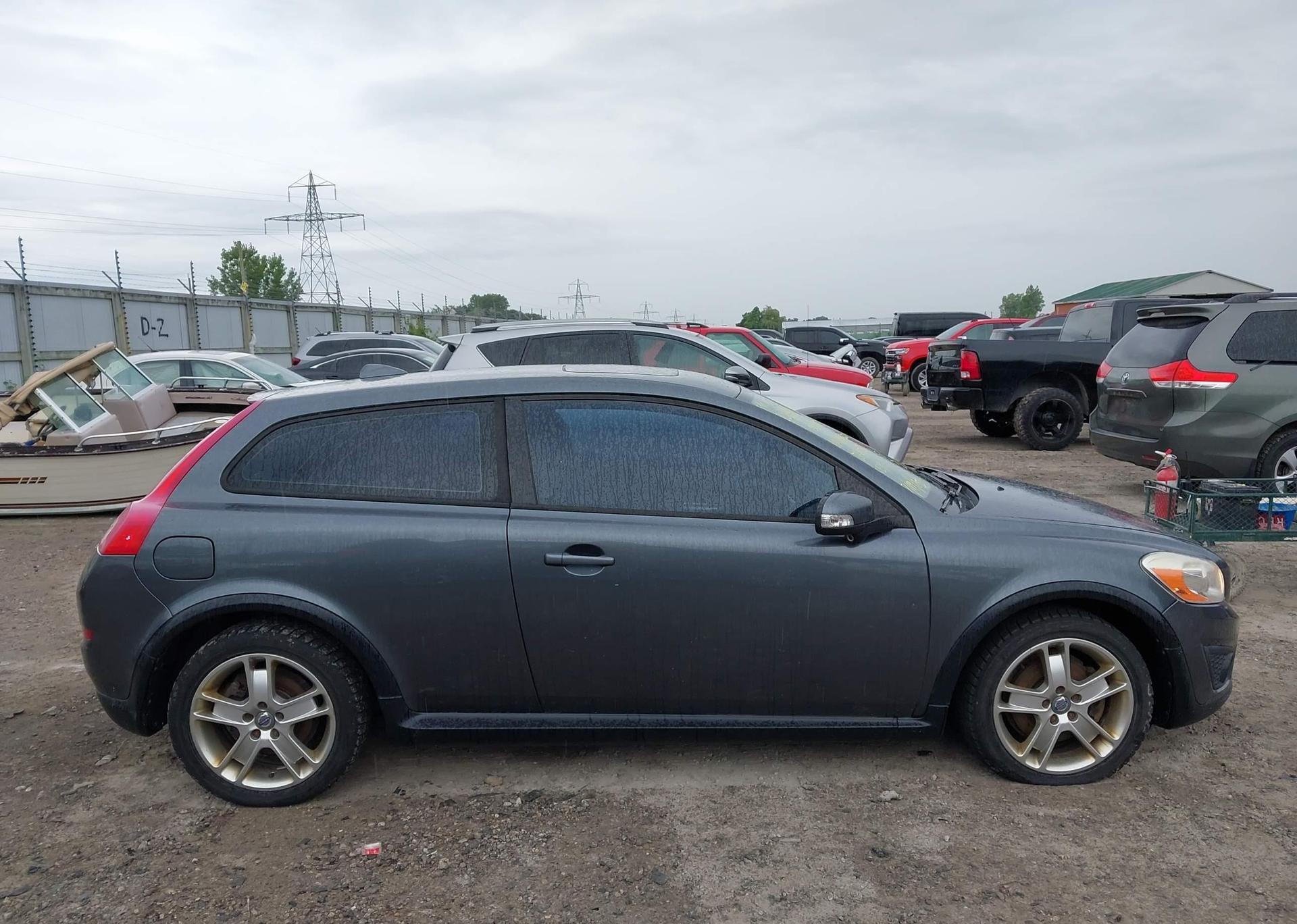 2011 VOLVO C30 T5
