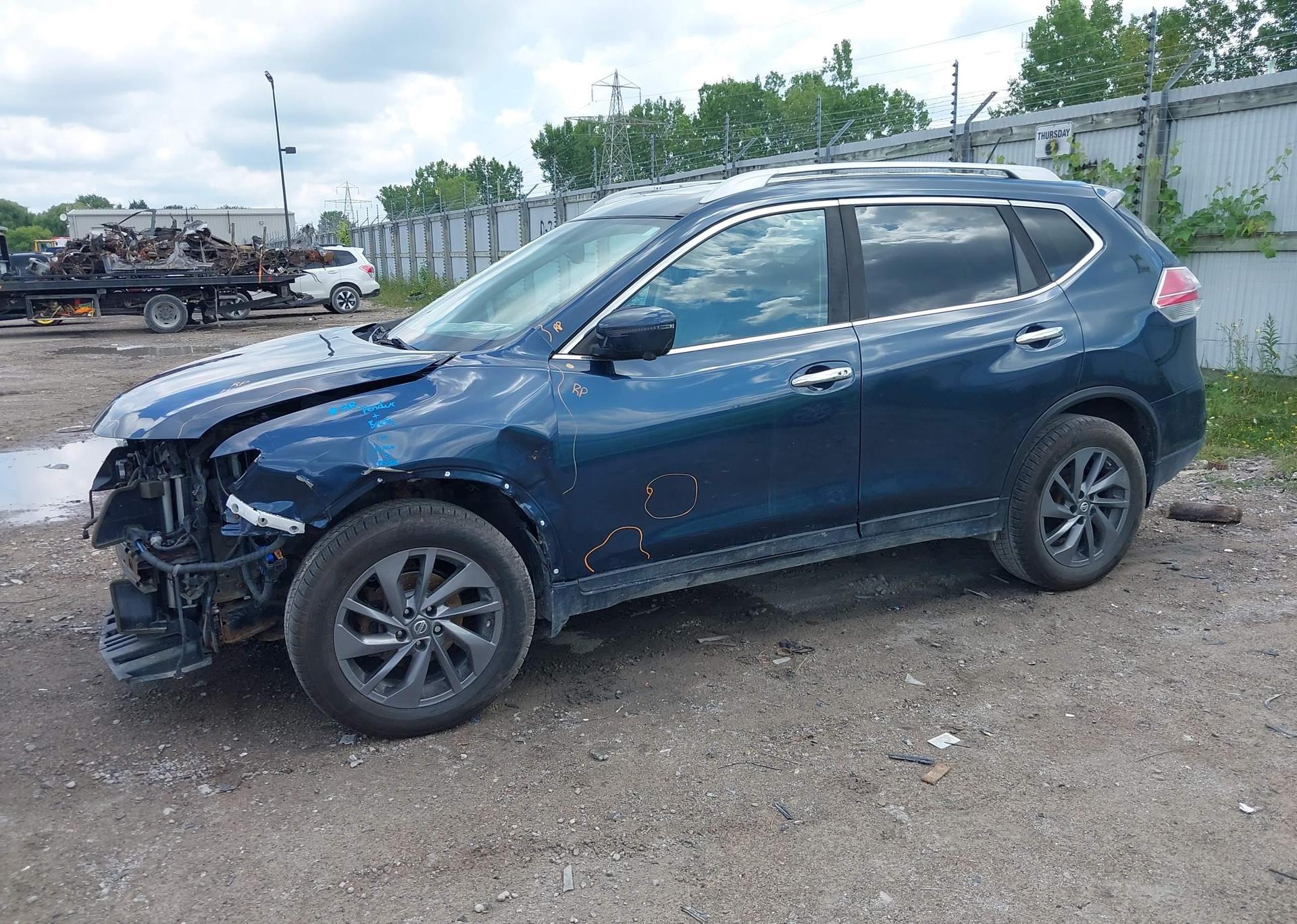 2016 NISSAN ROGUE S