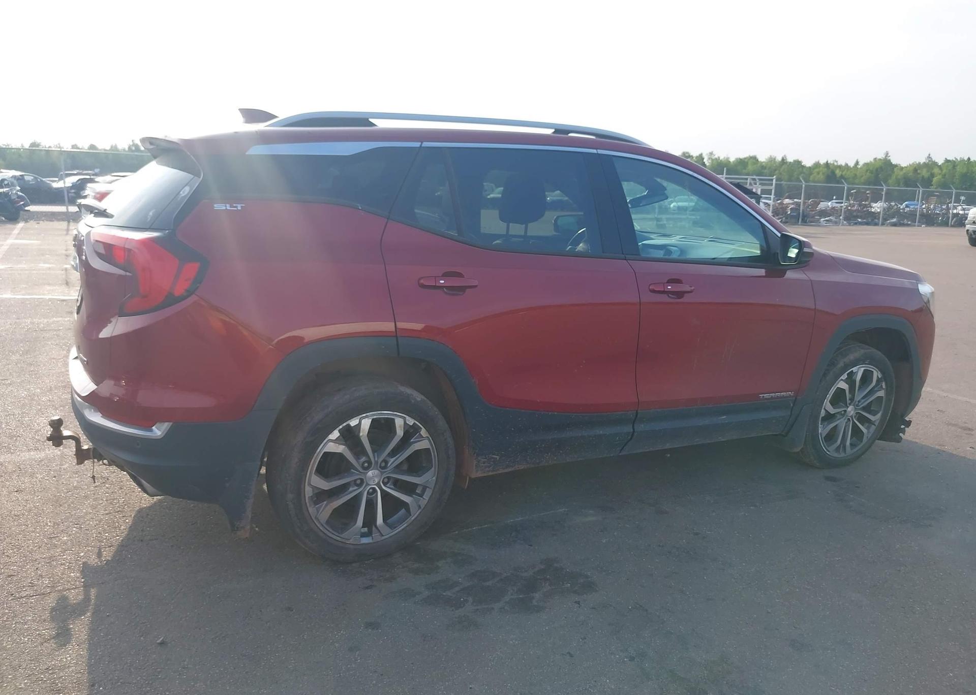 2019 GMC TERRAIN SLT