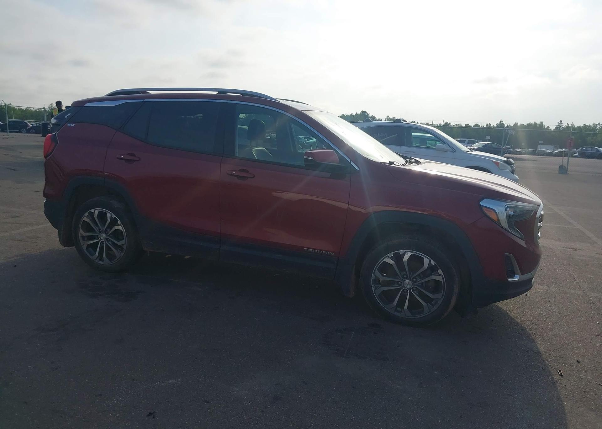 2019 GMC TERRAIN SLT