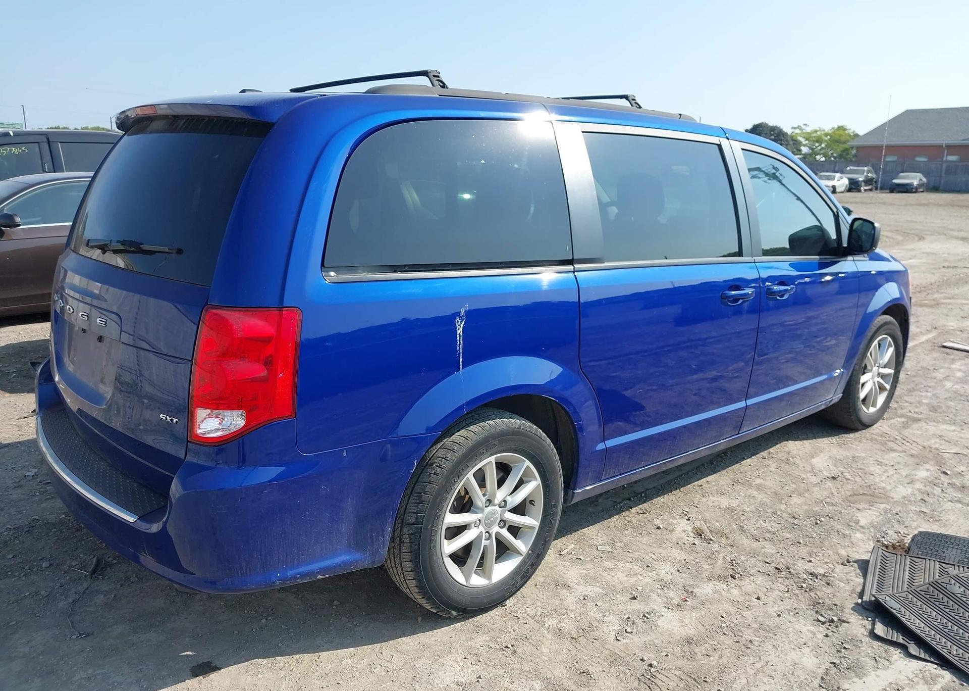 2020 DODGE GRAND CARAVAN SXT
