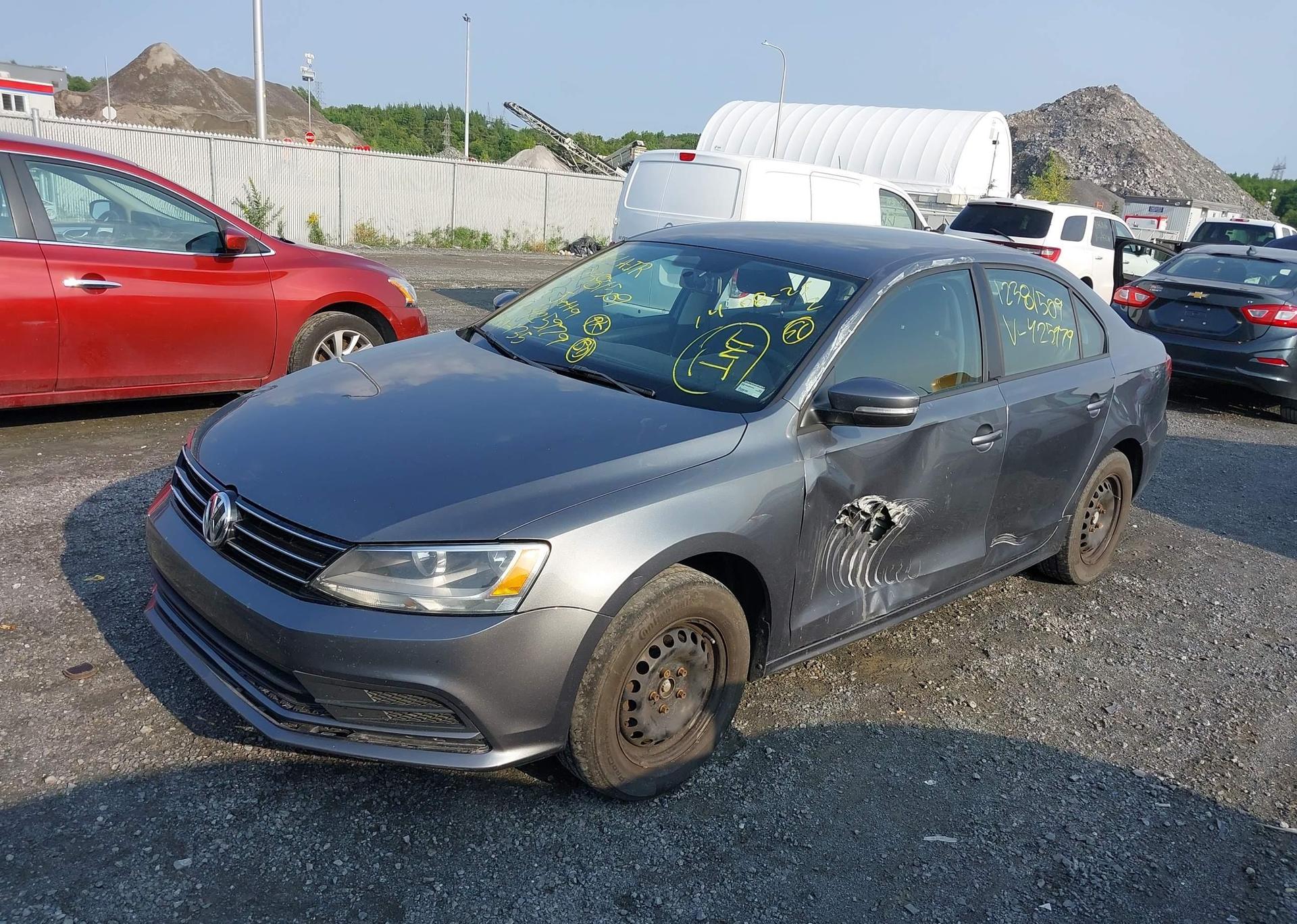 2015 VOLKSWAGEN JETTA 2.0L TRENDLINE